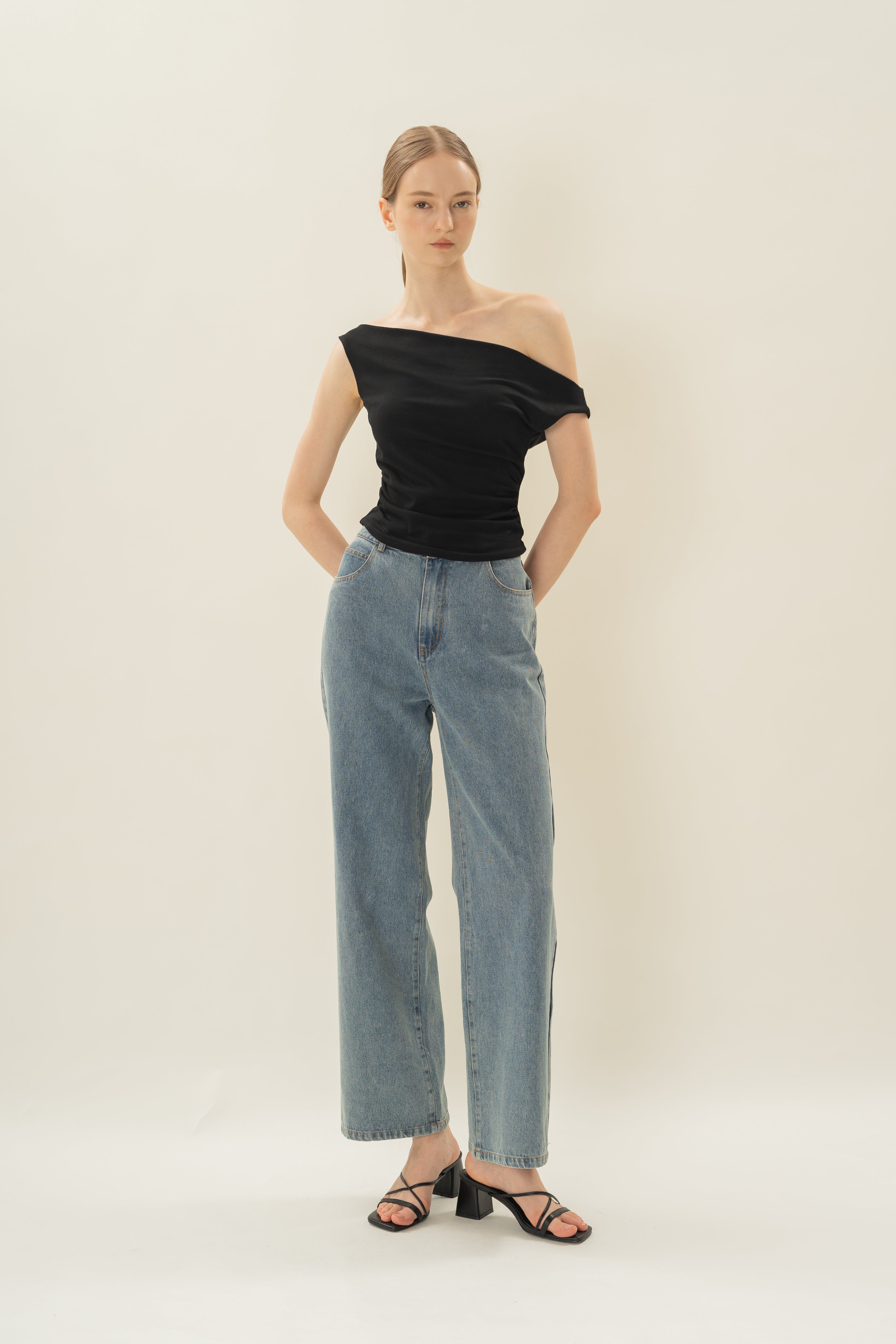 Off Shoulder Ruched Waist Top in Black
