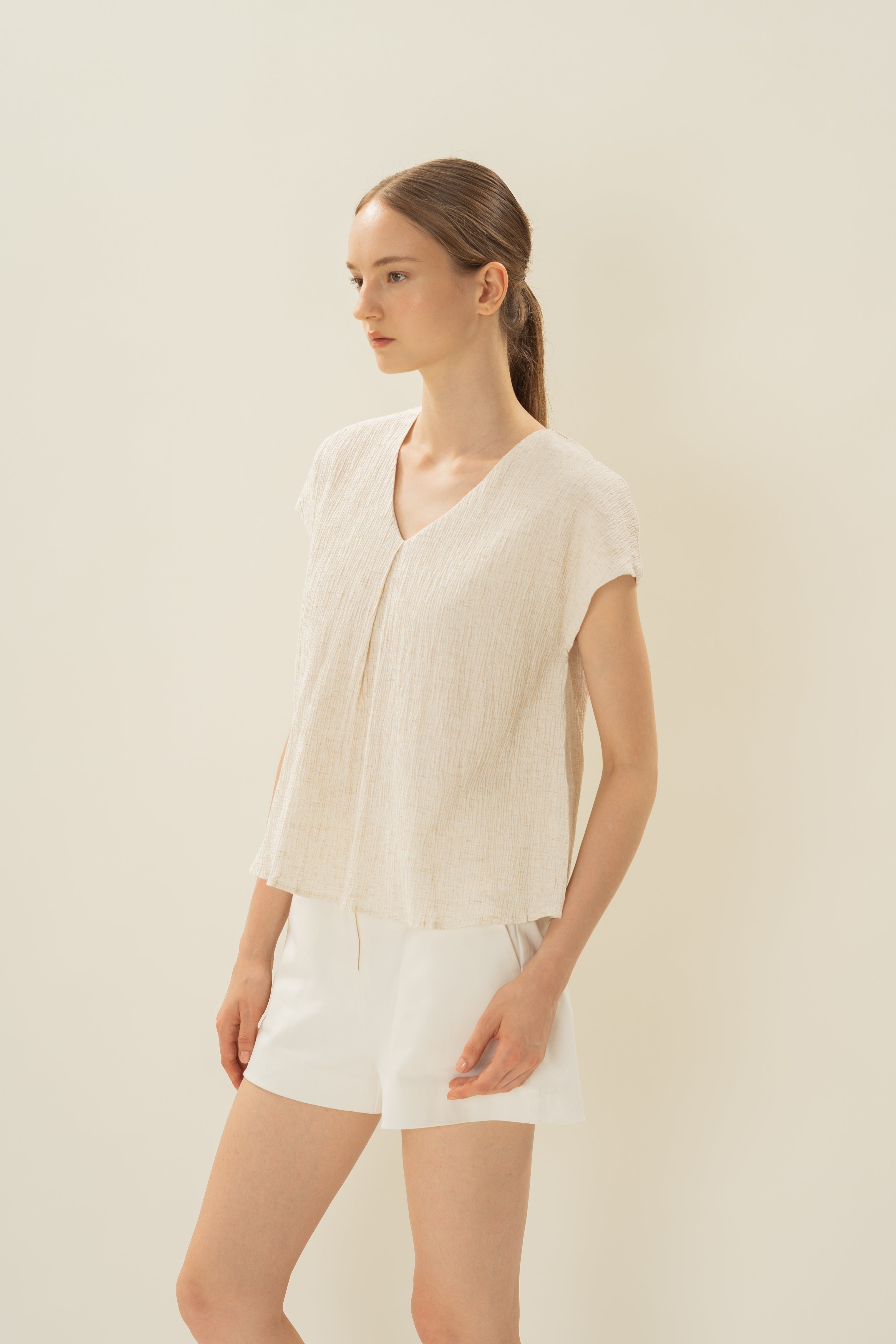 Textured V Neck Sleeved Top in White