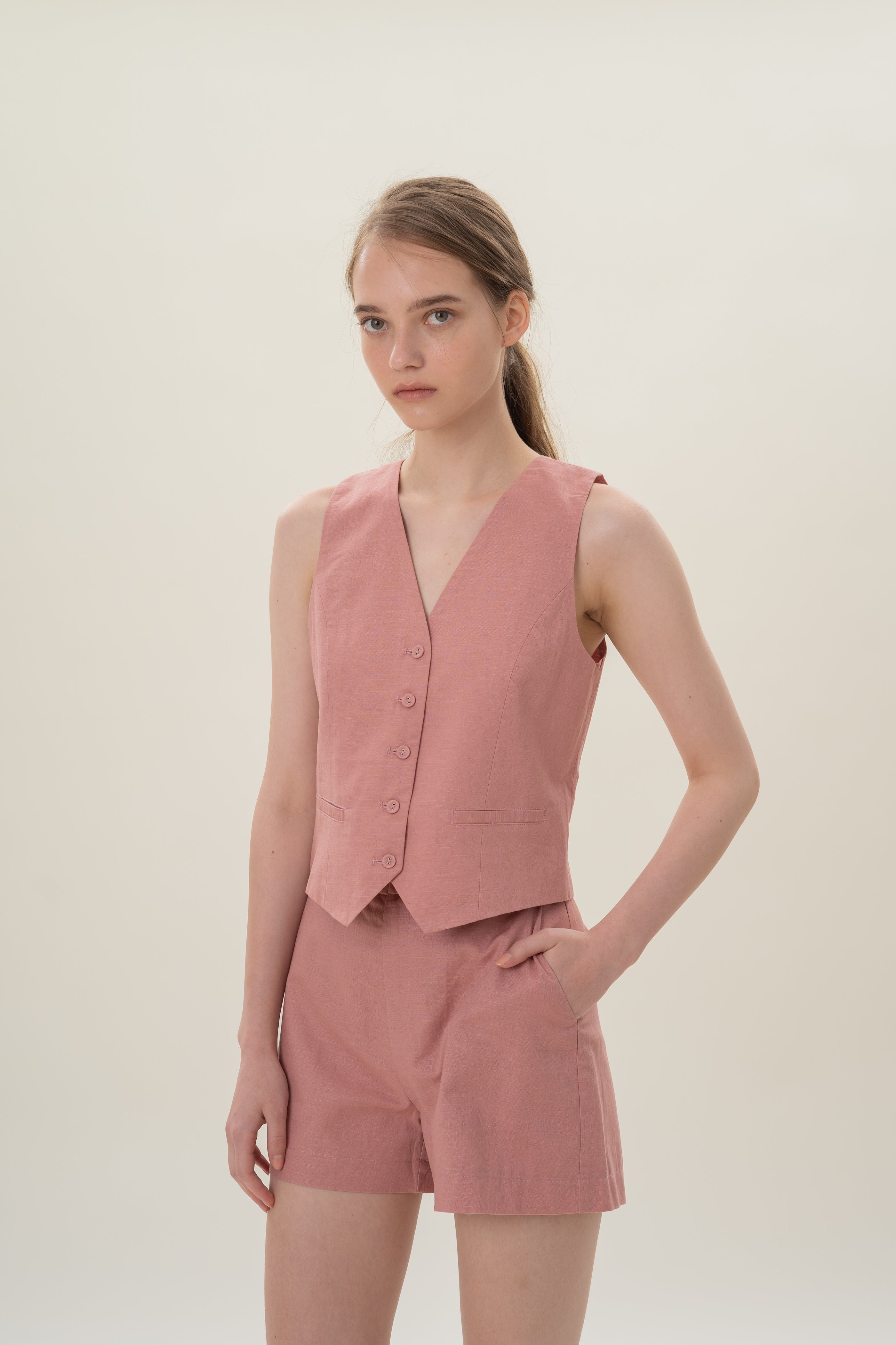 Textured Linen Waistcoat in Tea Rose