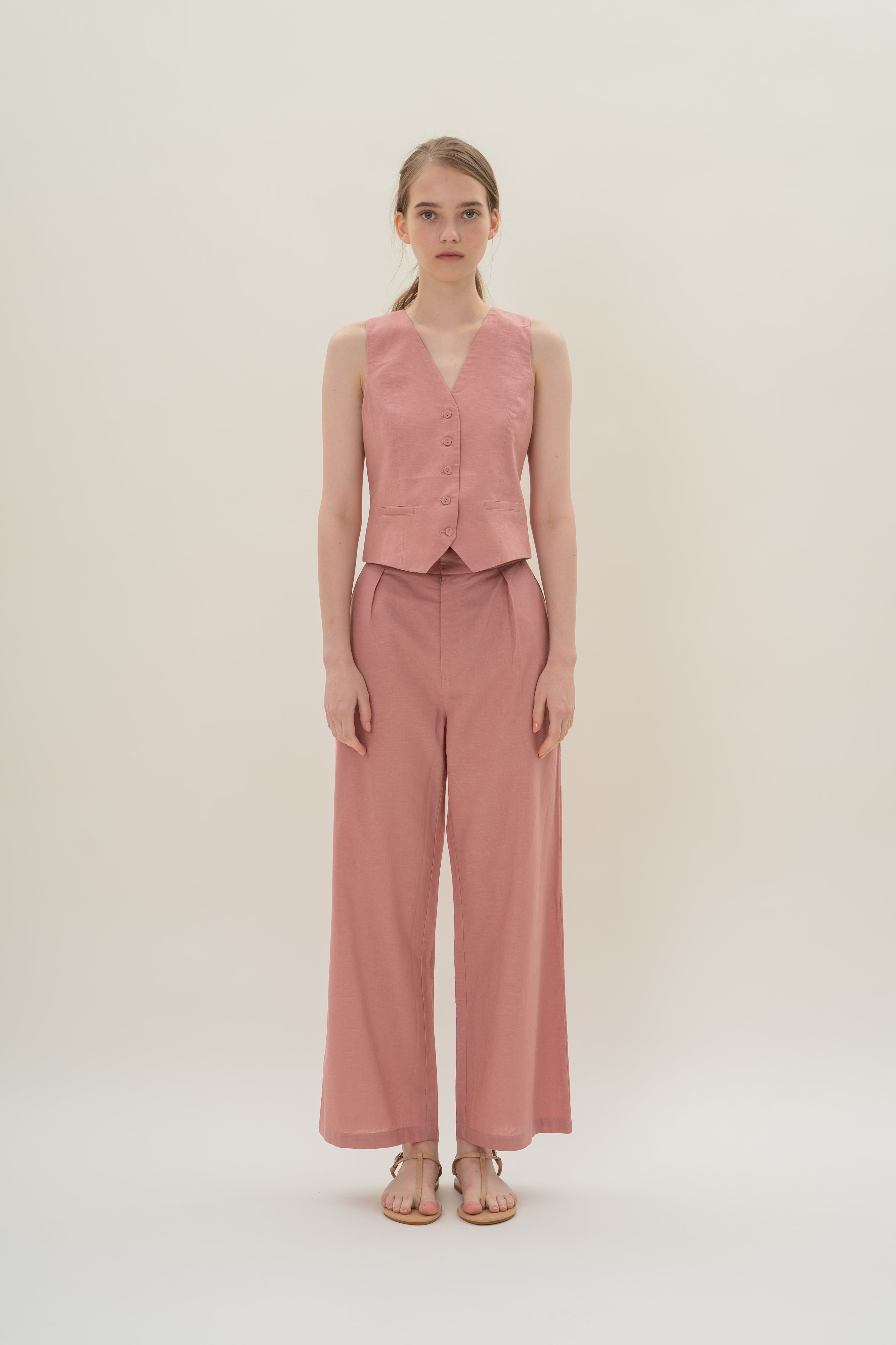 Textured Linen Pleated Trouser in Tea Rose