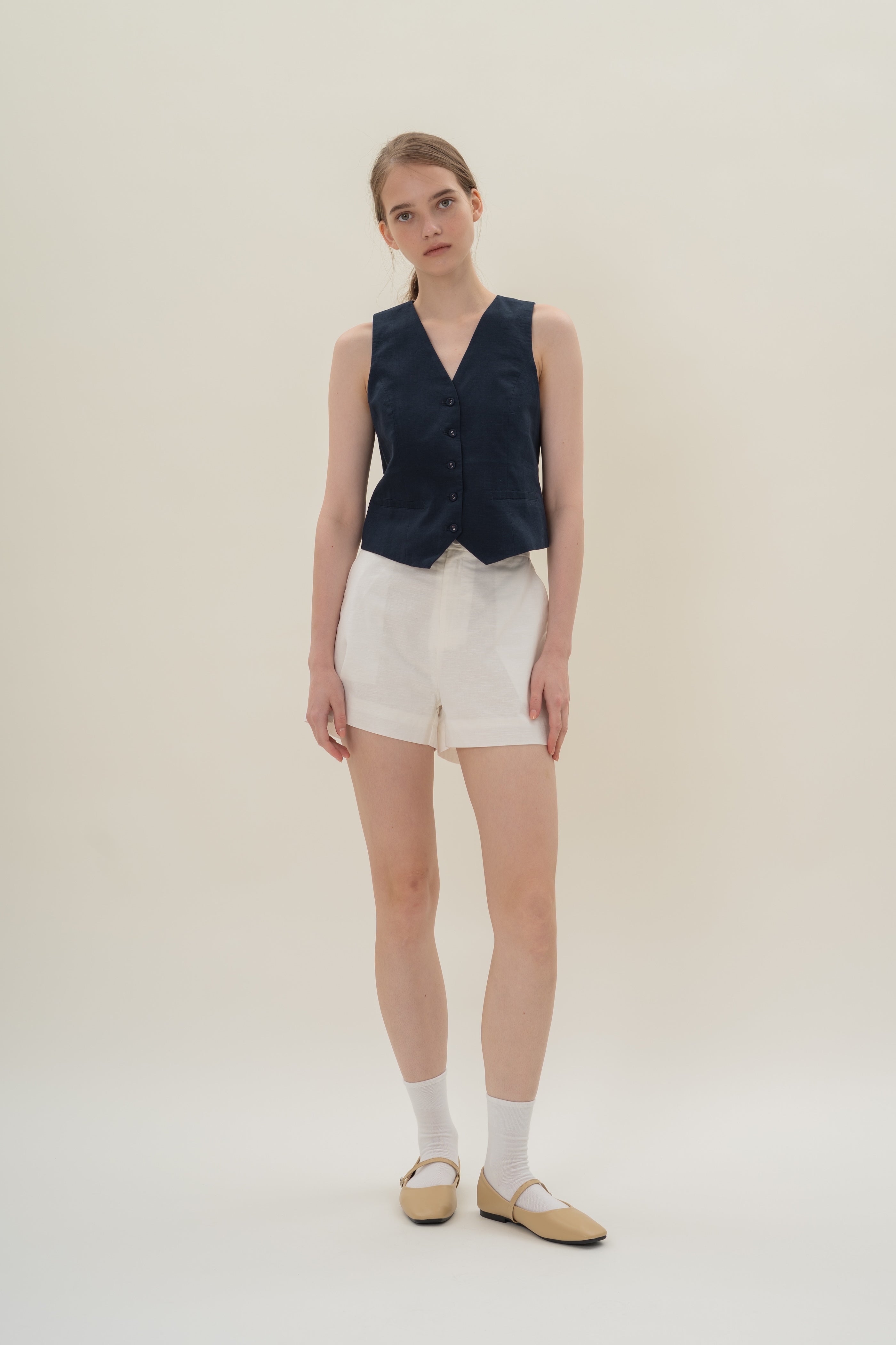 Relaxed Textured Linen Shorts in White