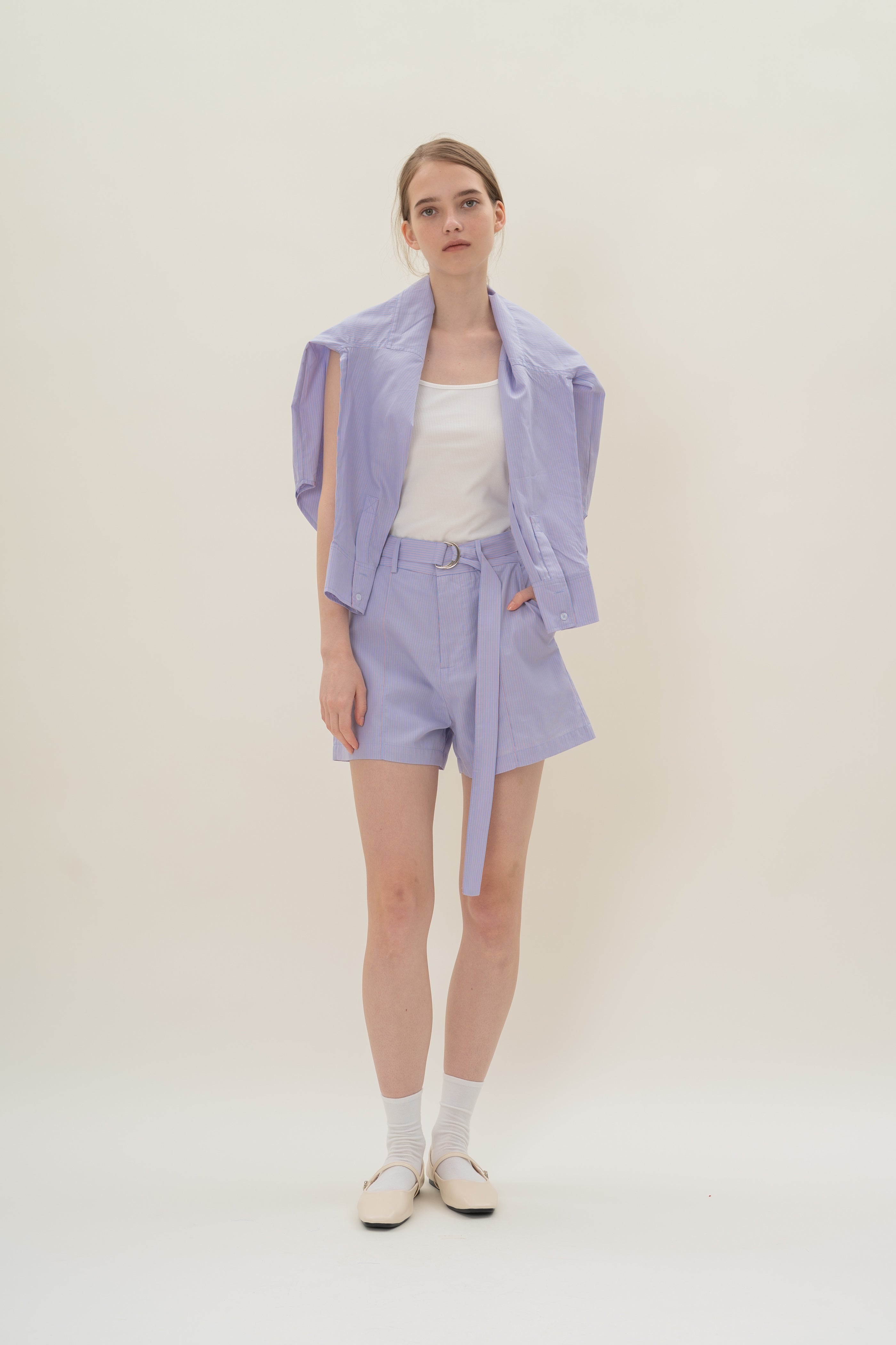 High-Waisted Long Shorts in Blue Peach Stripes
