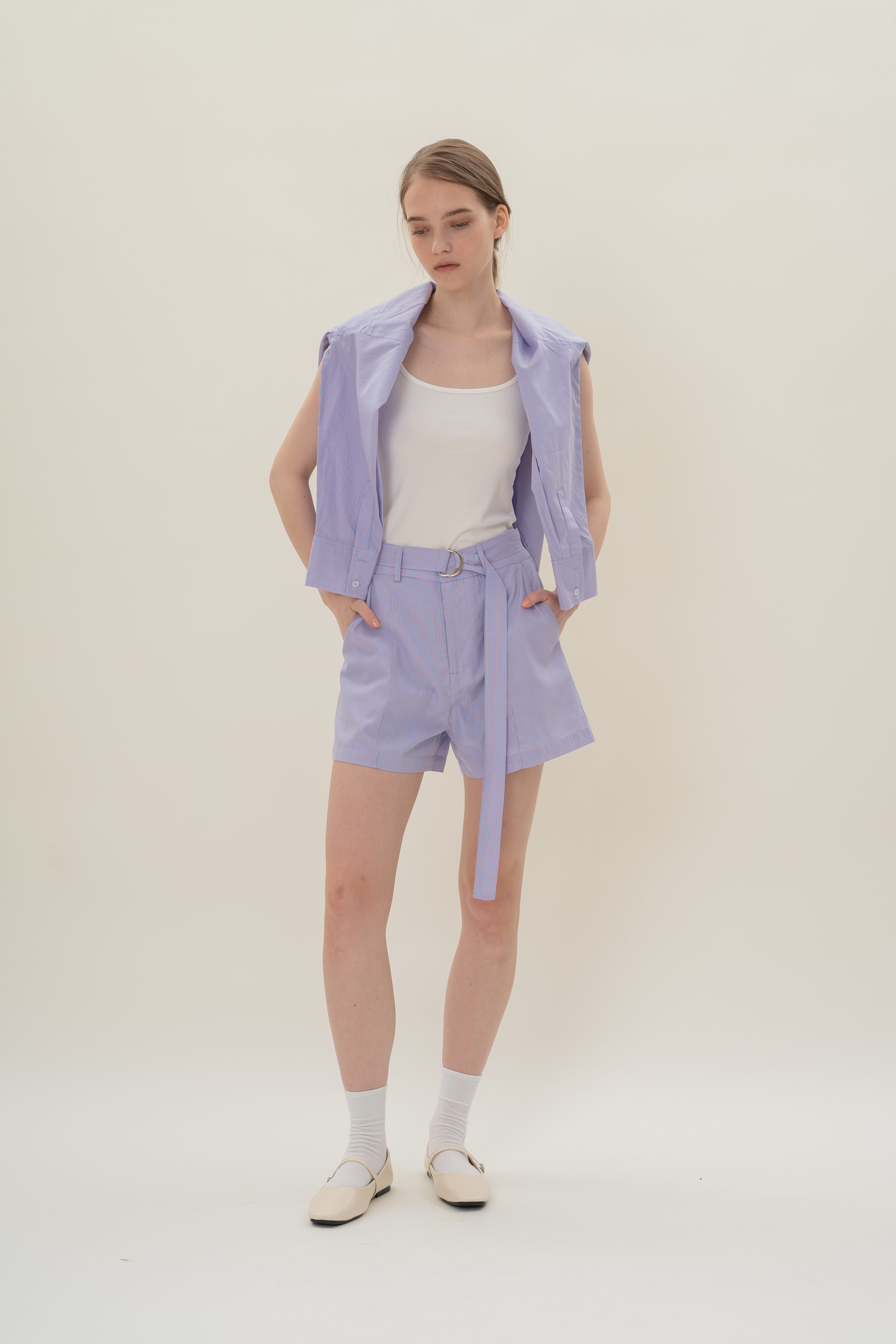 High-Waisted Long Shorts in Blue Peach Stripes