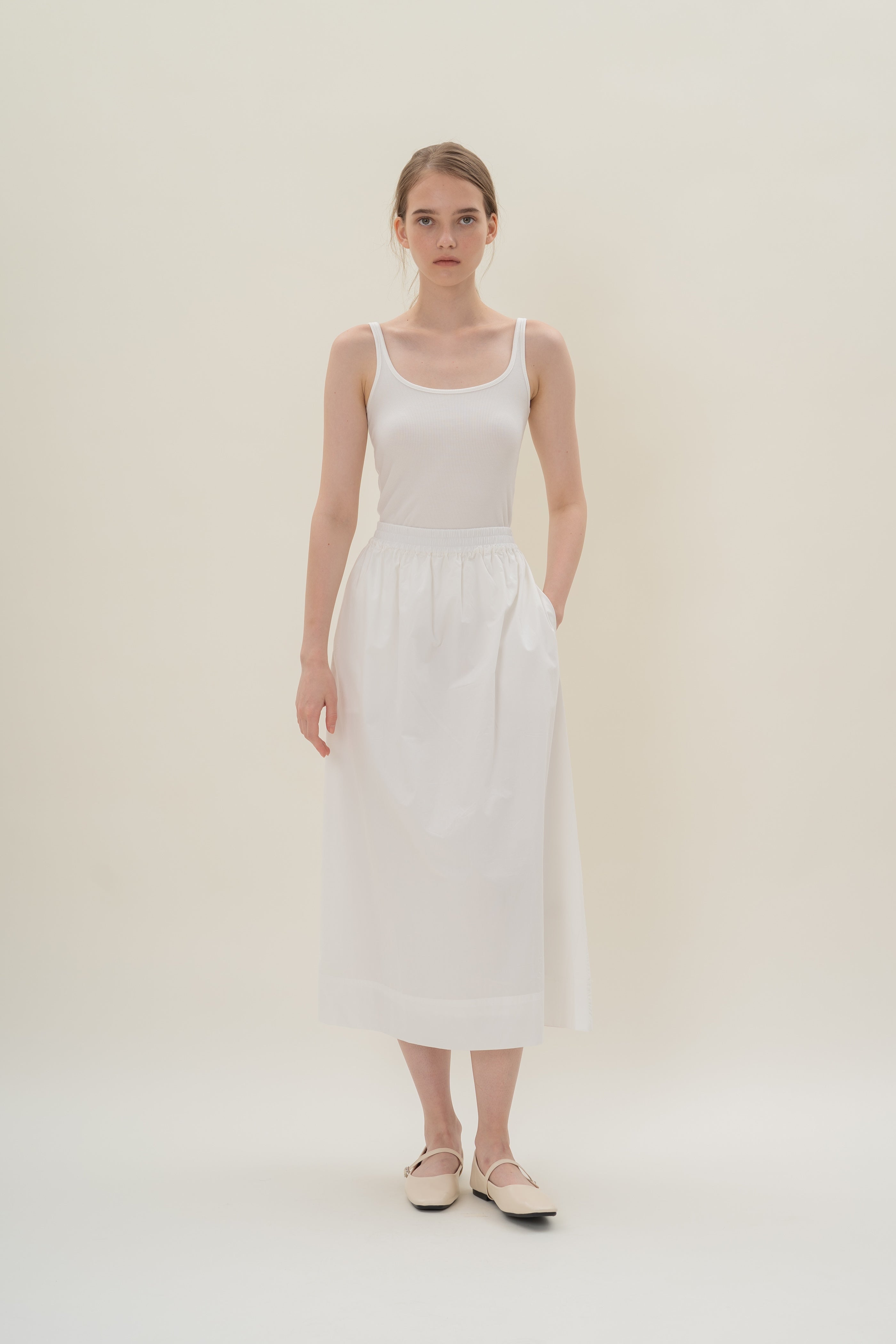 Cotton Poplin Gathered Waist Skirt in White