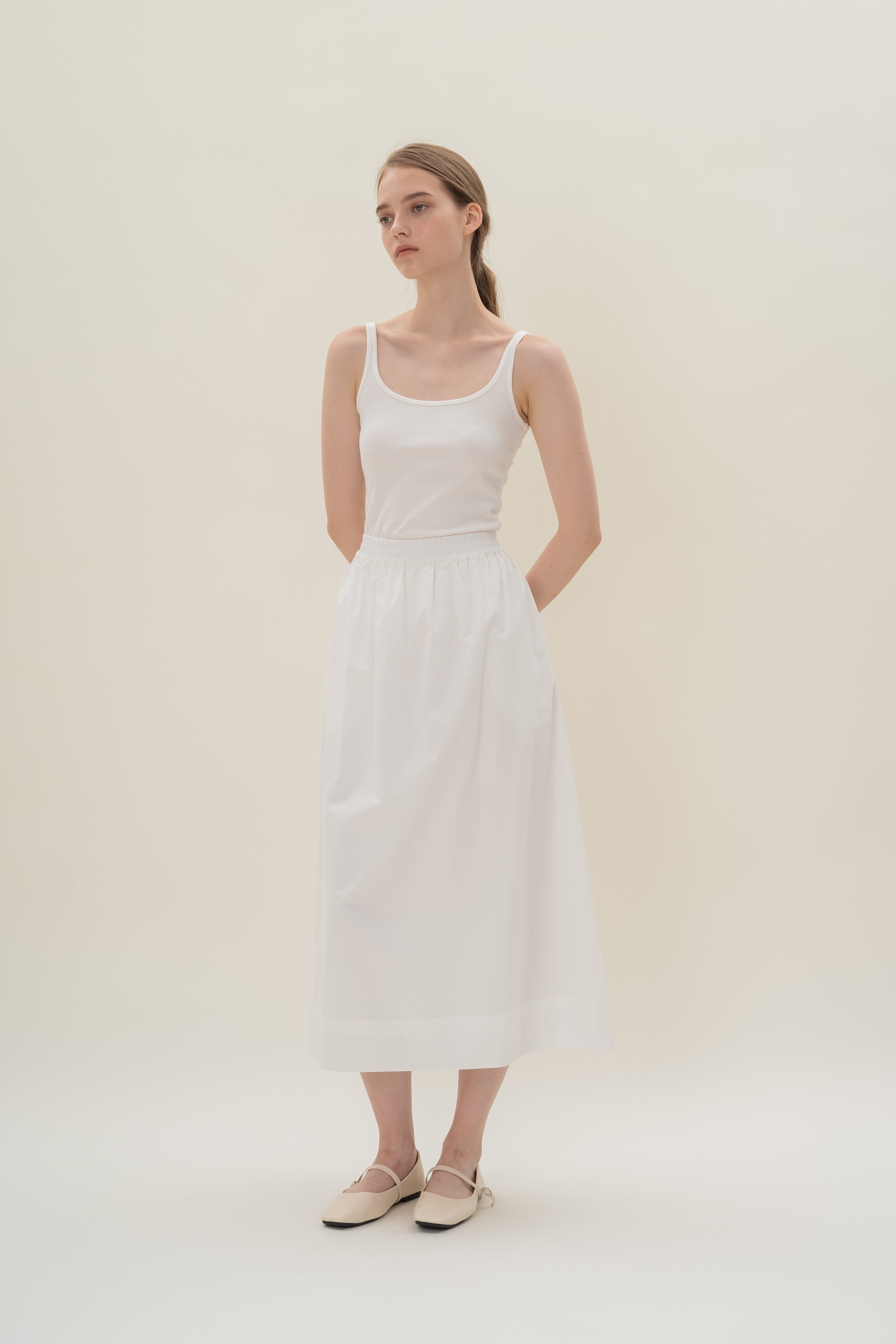 Cotton Poplin Gathered Waist Skirt in White