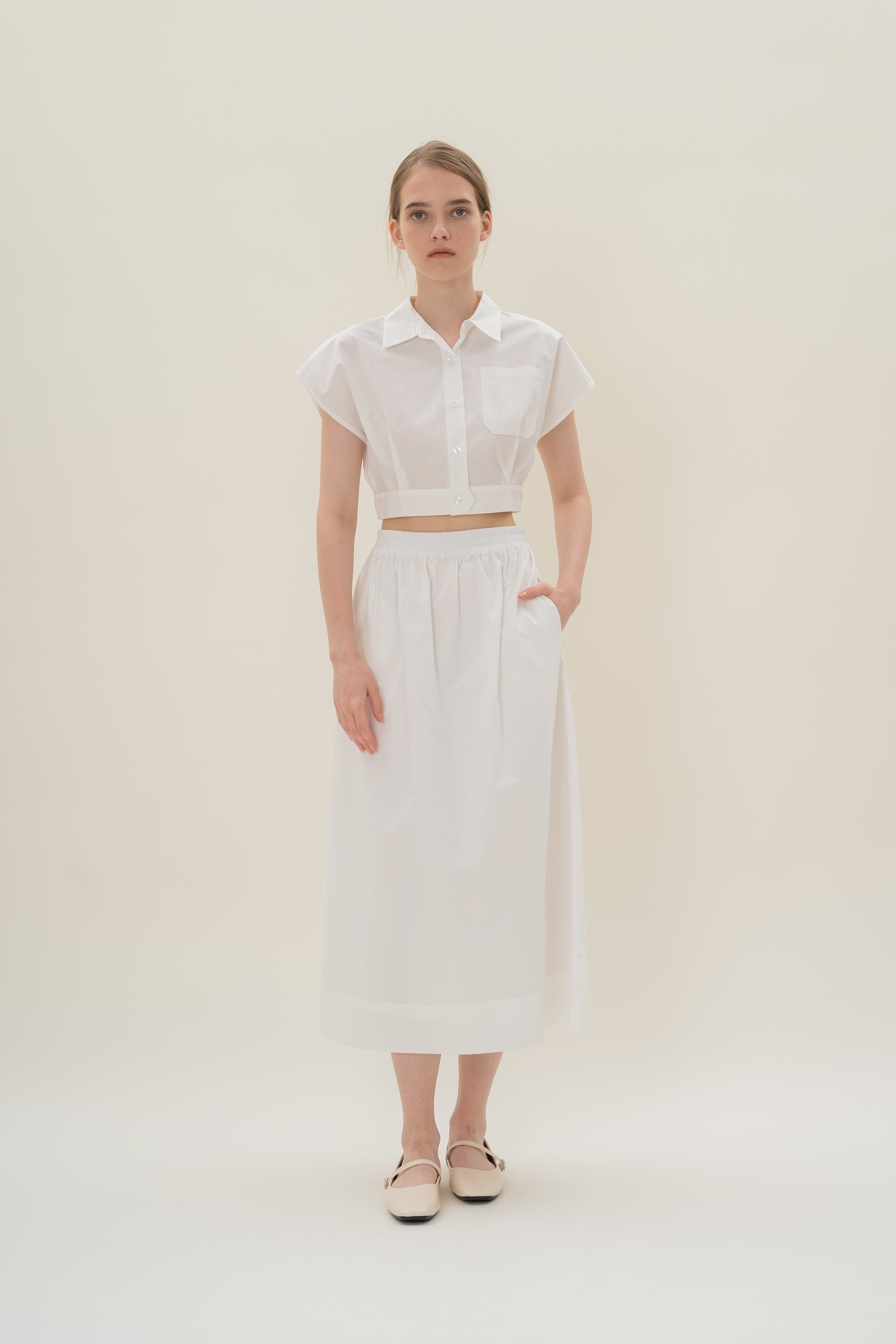 Cap-Sleeve Box Cropped Shirt in White