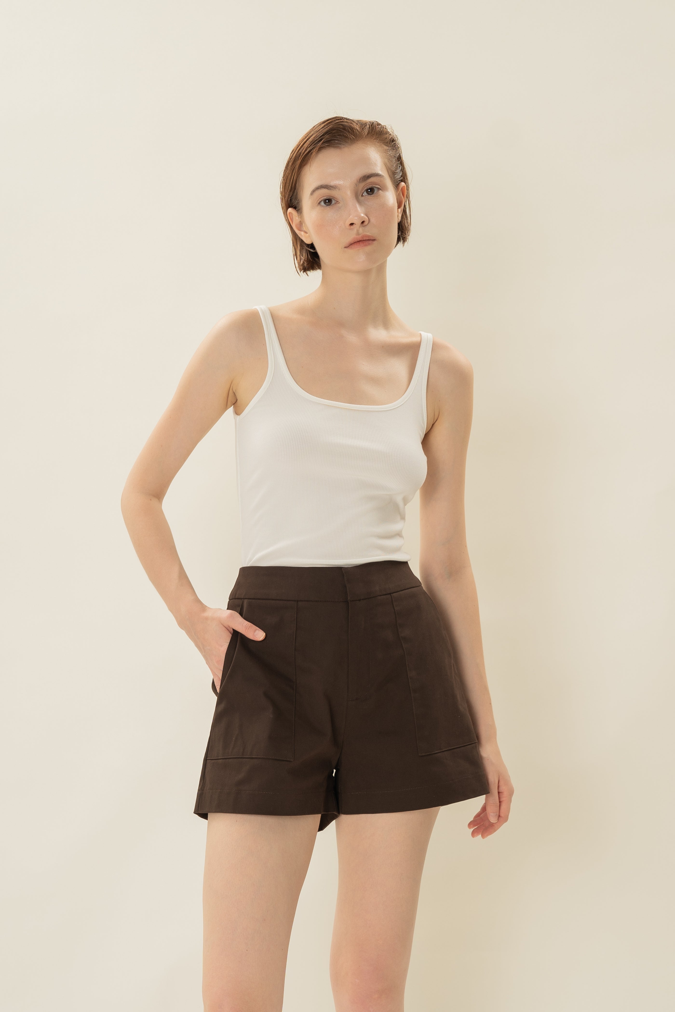 Box Shorts in Umber