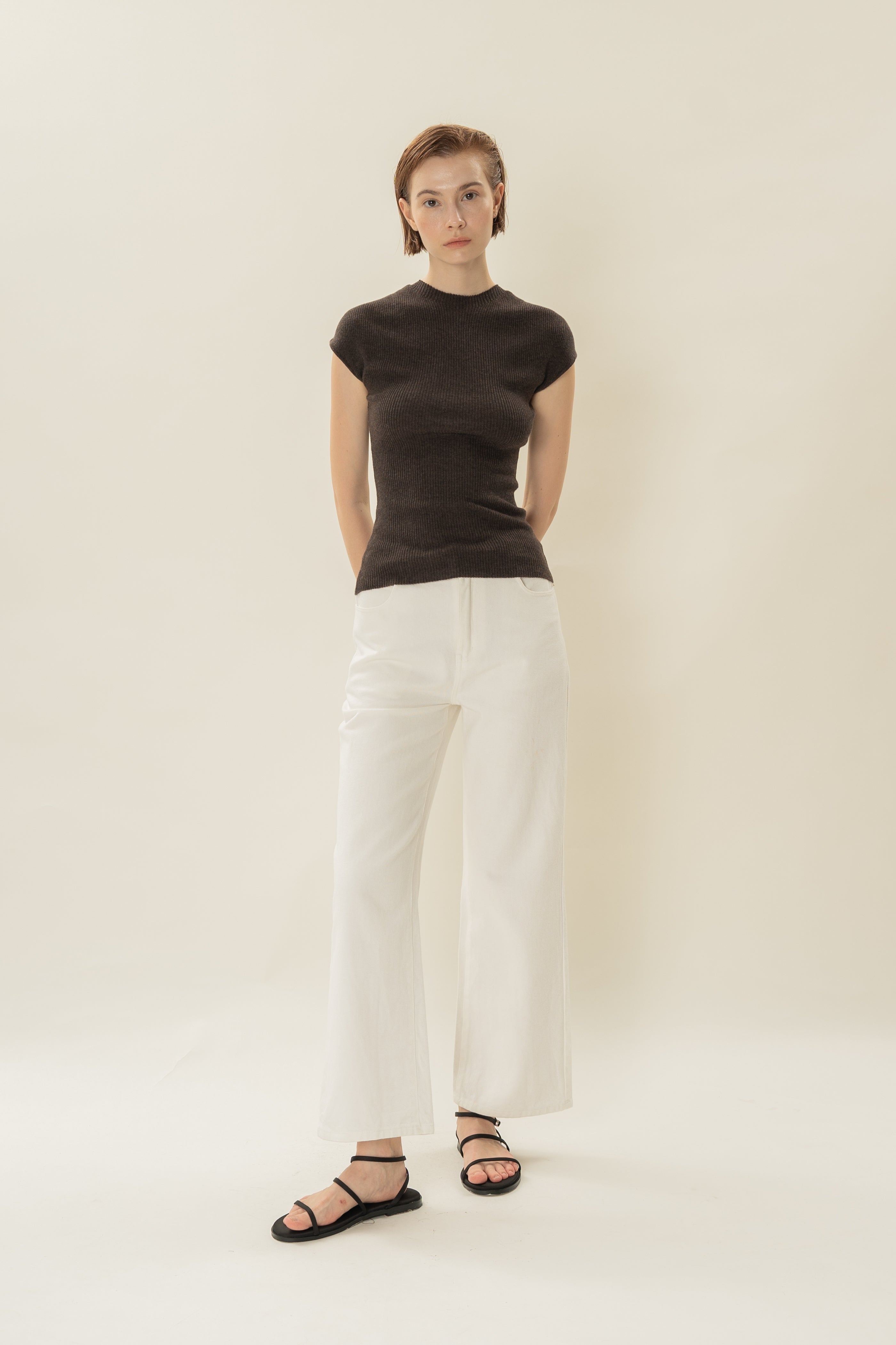 Stretch Knit Cap-Sleeve Top in Umber