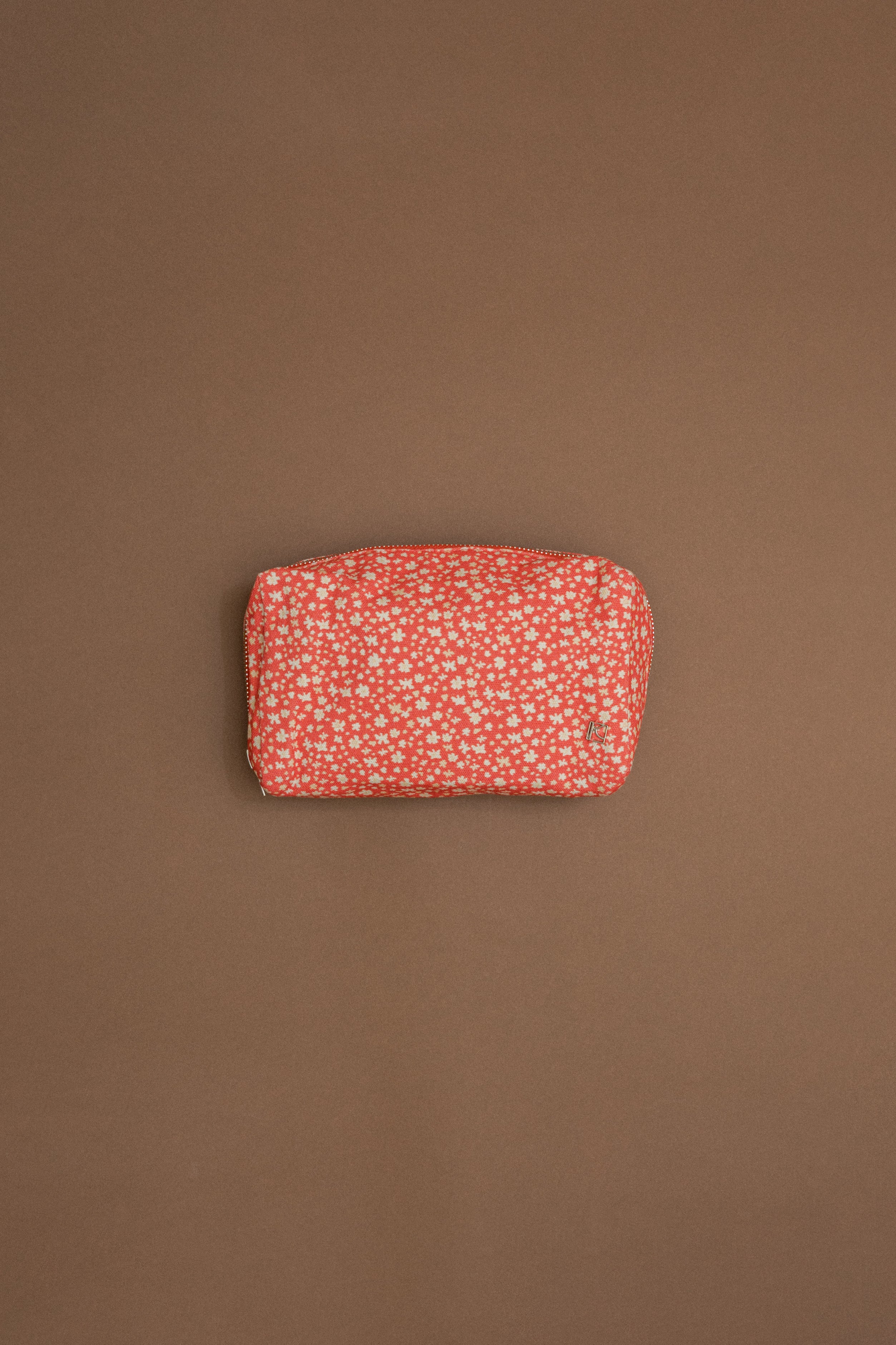 Pouch in Red Bloom