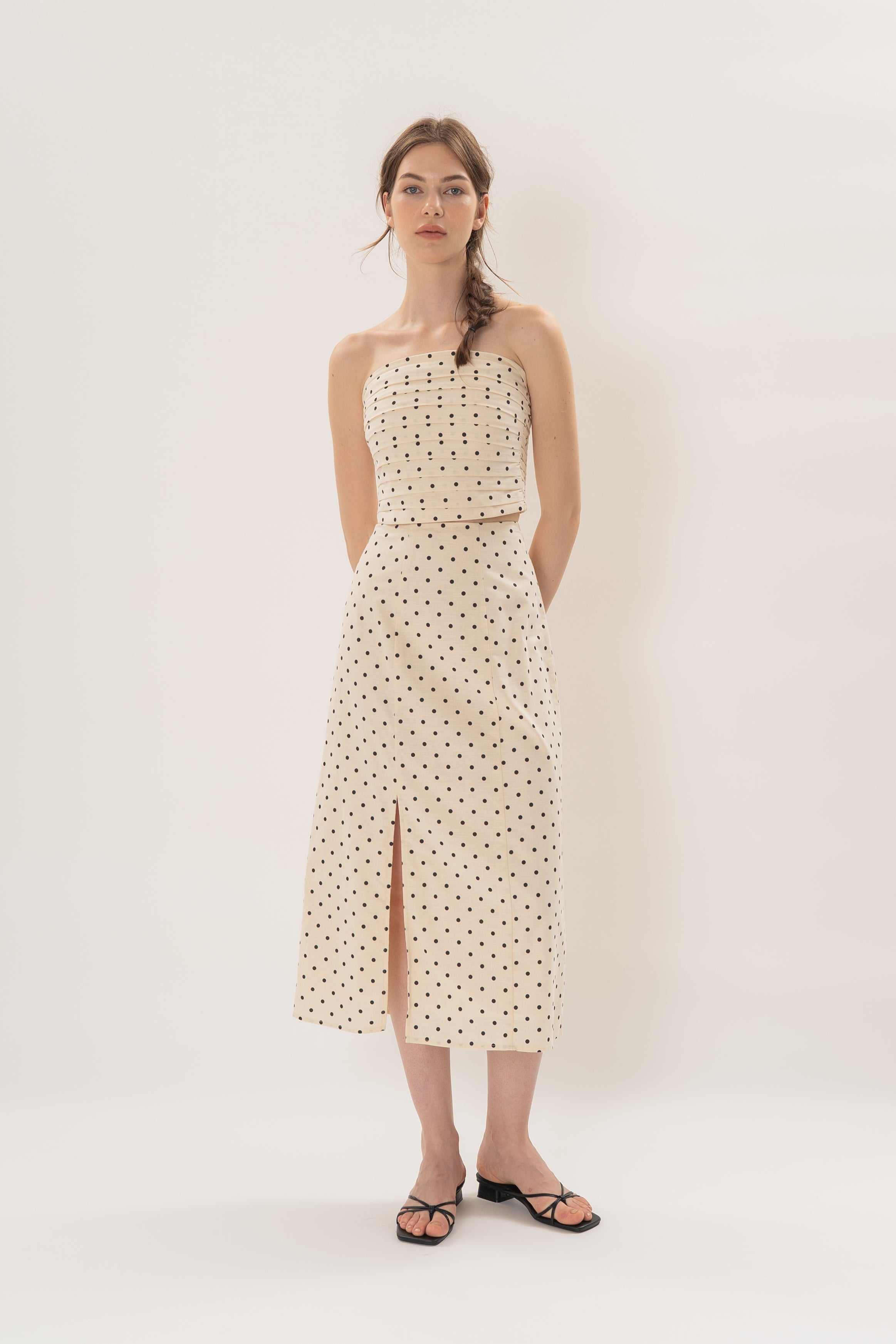 Midi Skirt With Slit in Noir Dot