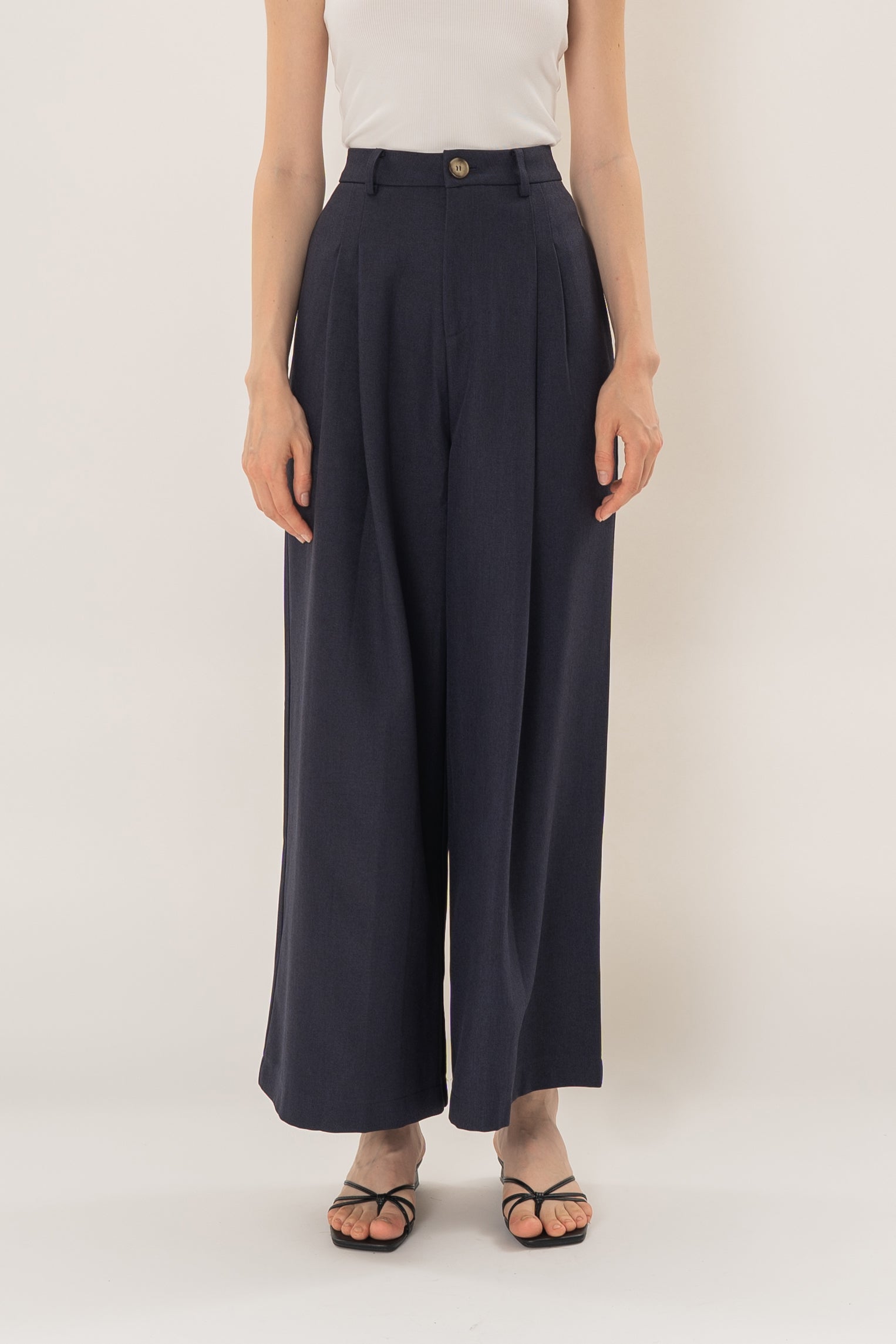 Linear Pleat Wide-Leg Trousers in Dark Navy