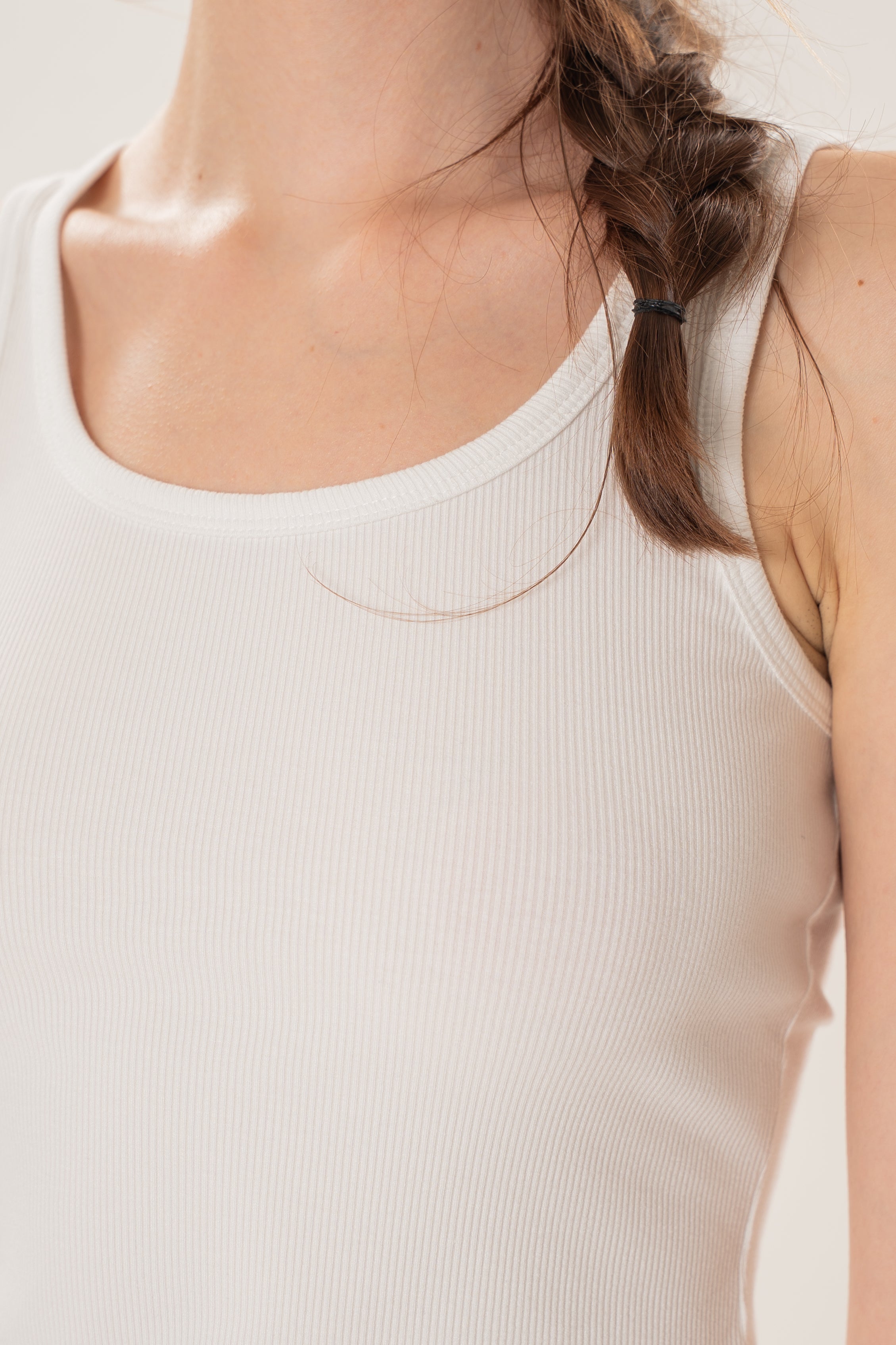 Scoop Neck Tank Top in White