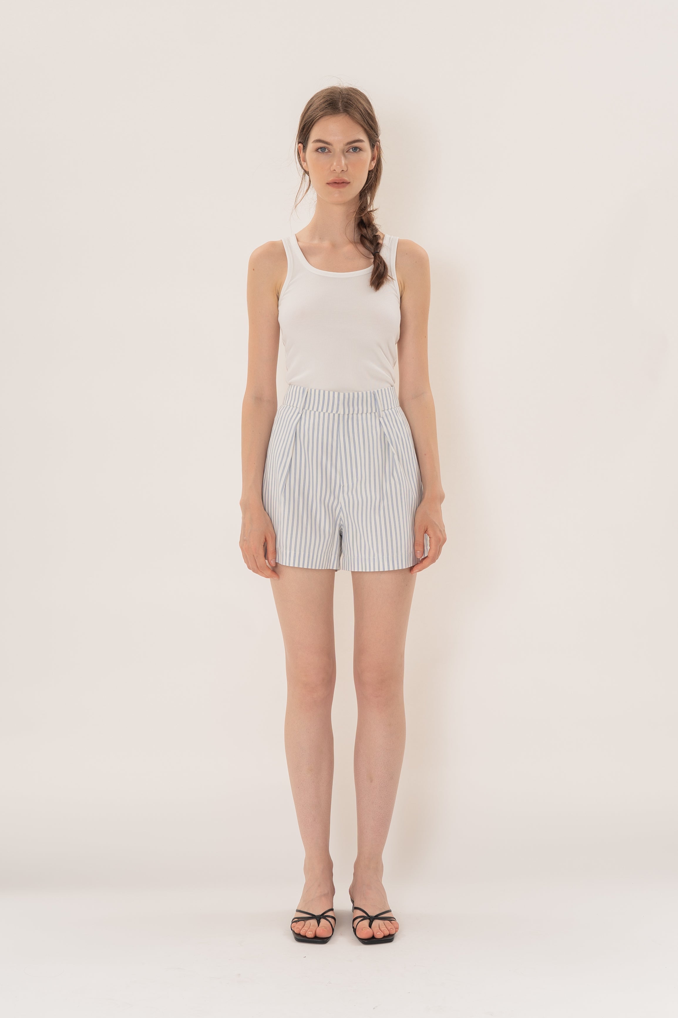 Pleated Shorts in Coast Blue Stripe