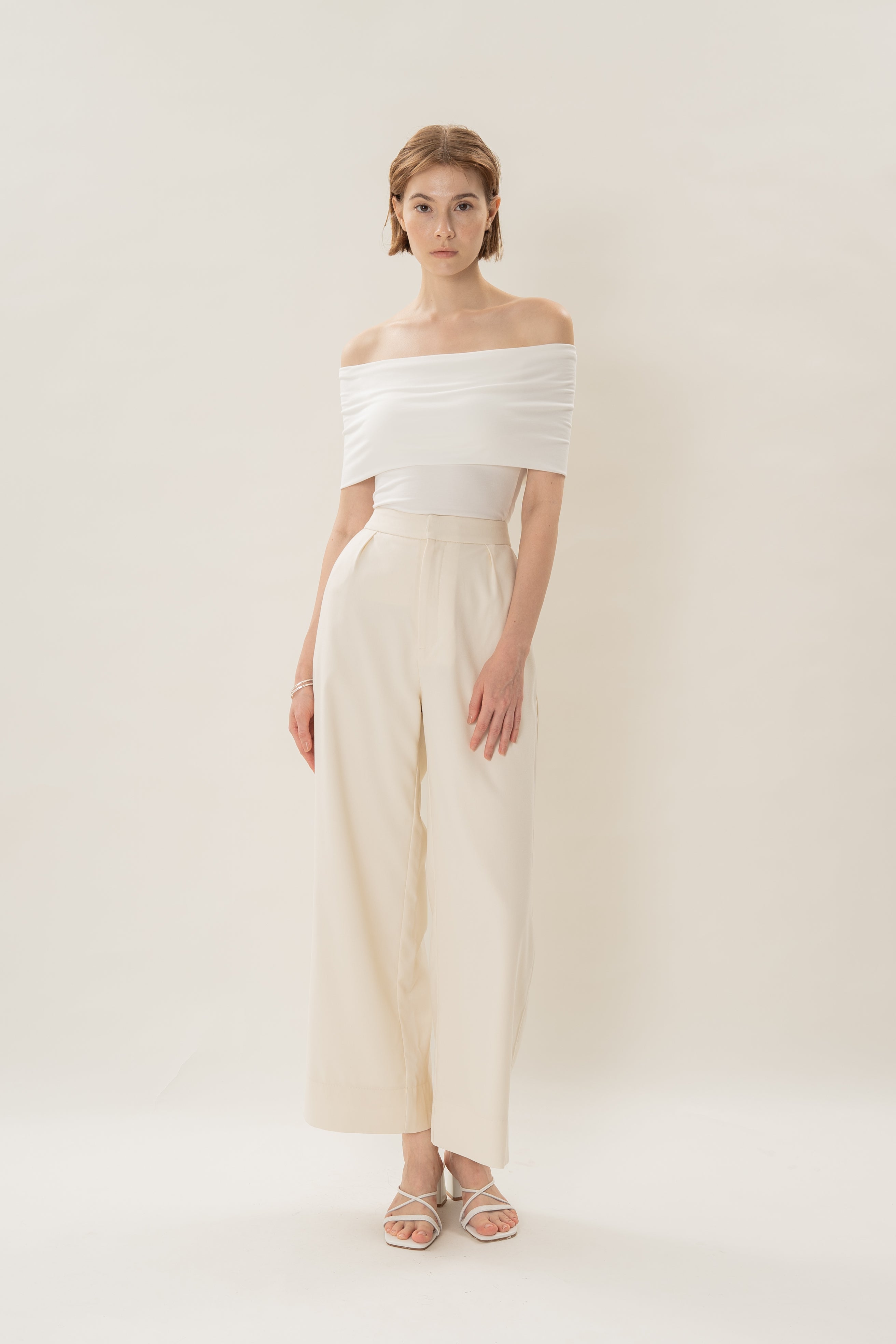 Classic Pleated Trousers in Ivory