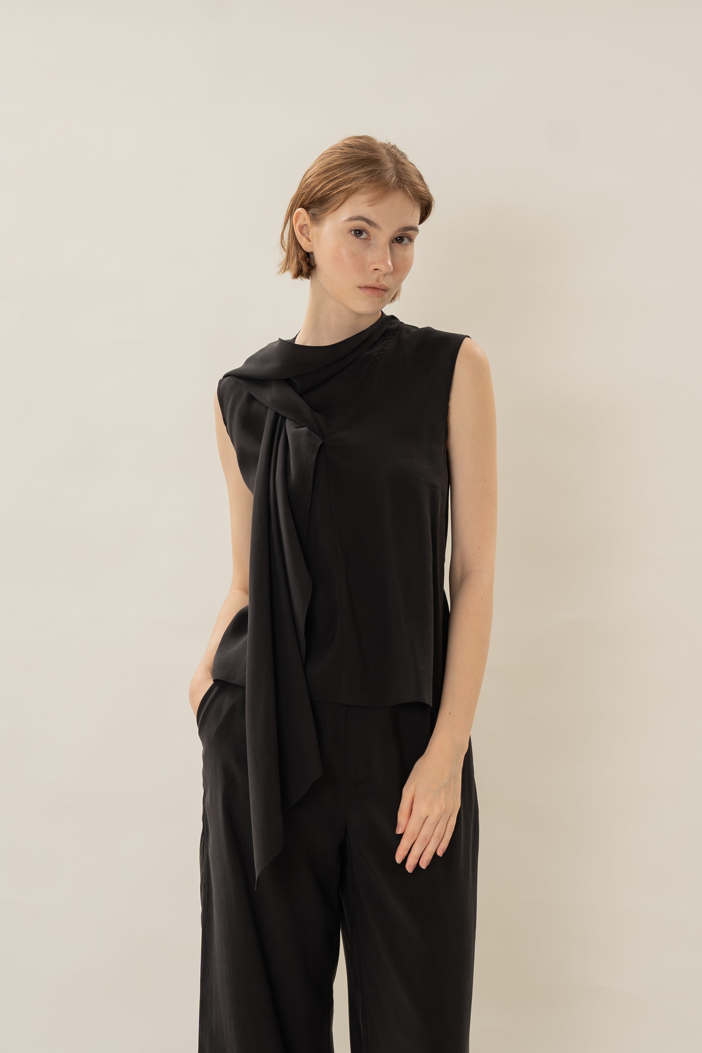 Draped Sash V-Neck Sleeveeless Blouse in Black