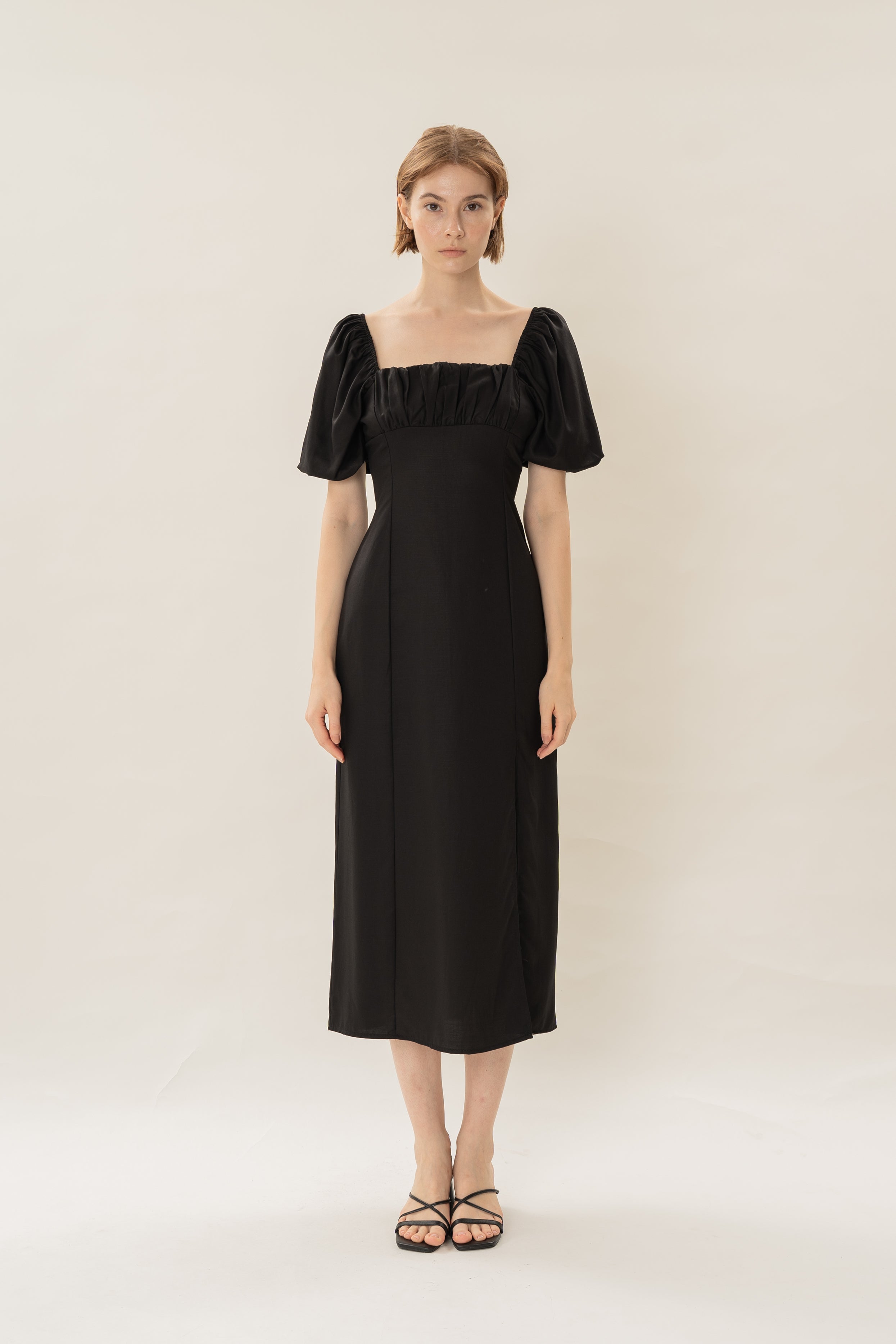Puff Sleeve Midi Ruched Sun Dress in Black