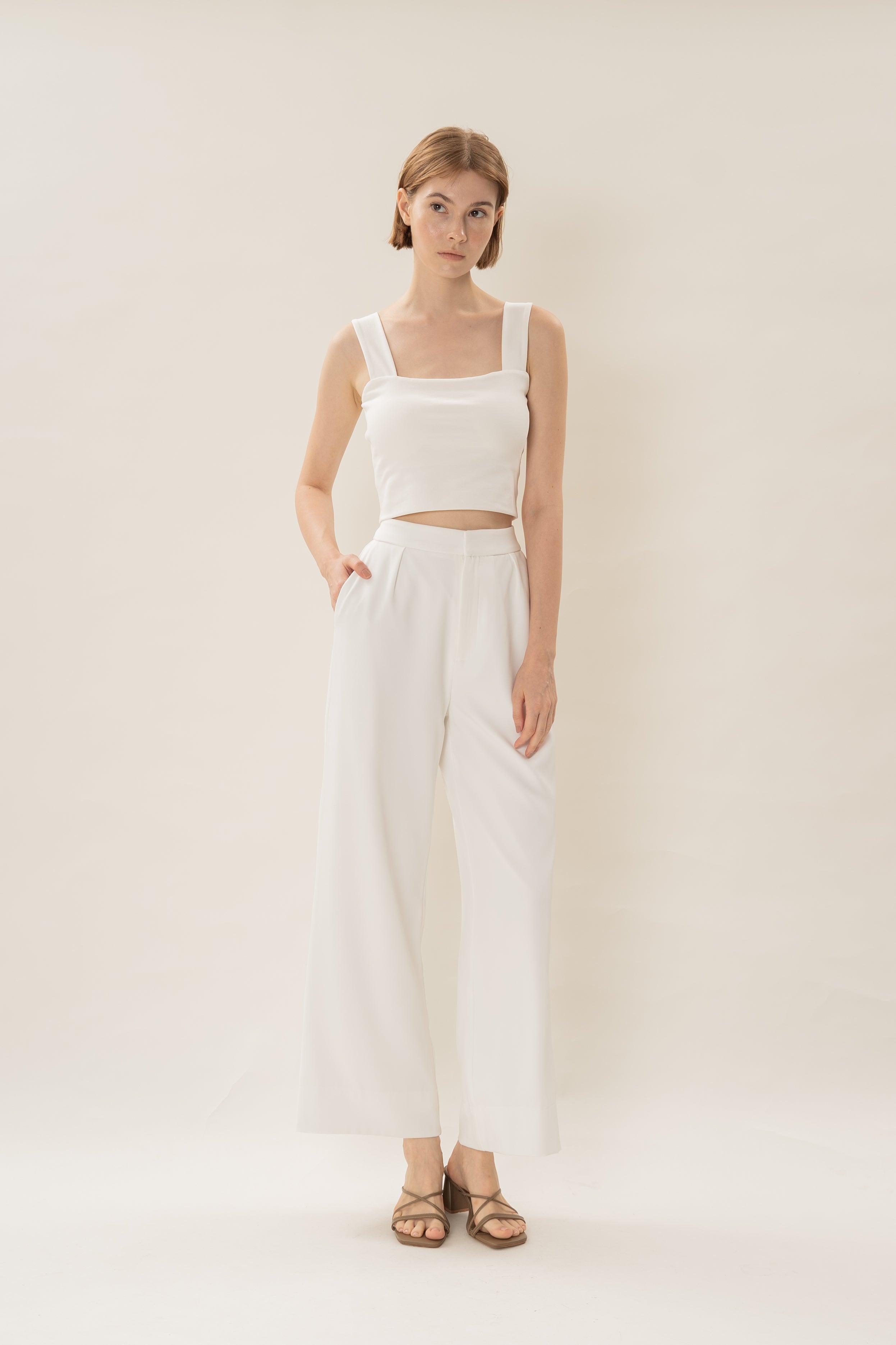 Classic Pleated Trousers in White