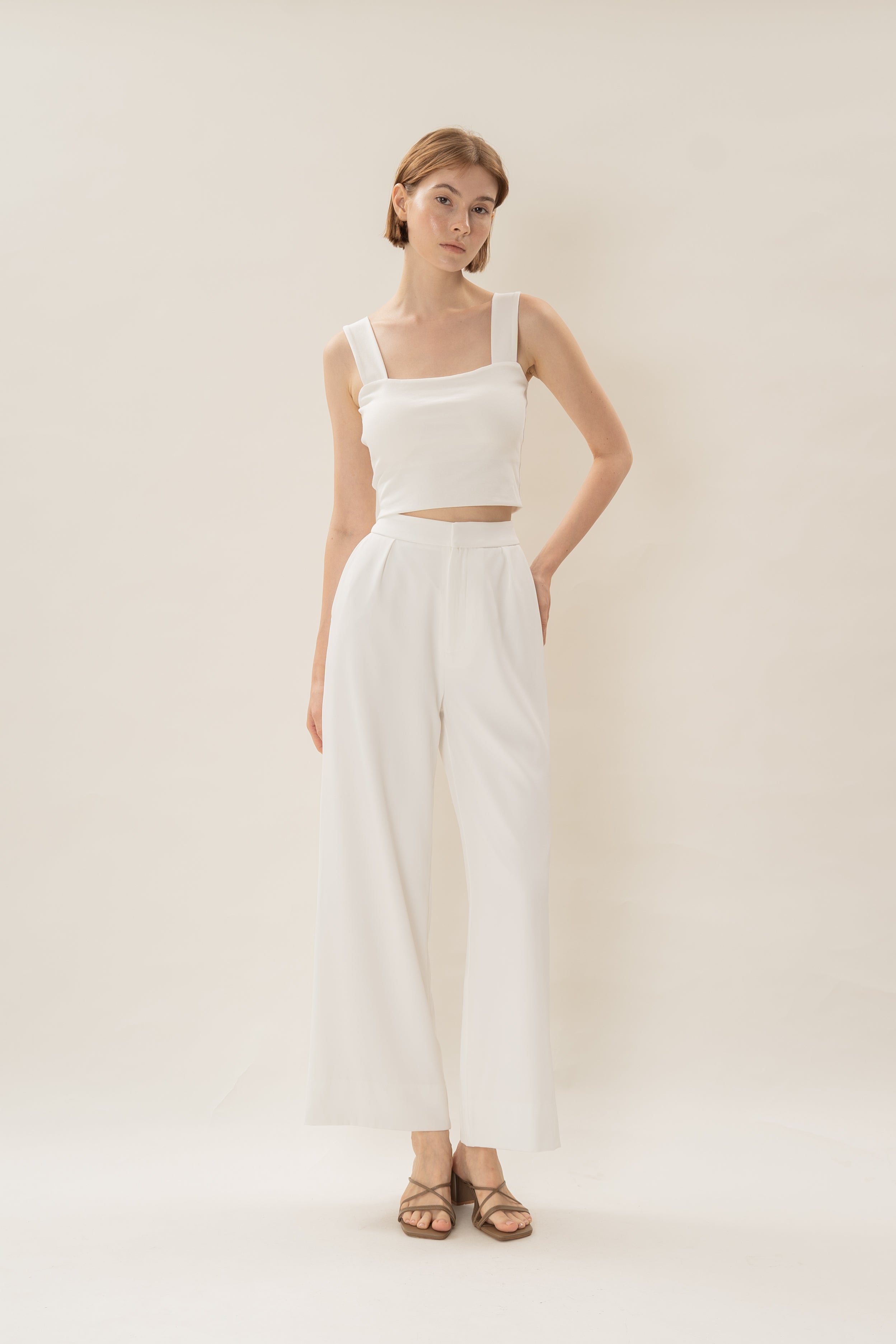 Classic Pleated Trousers in White