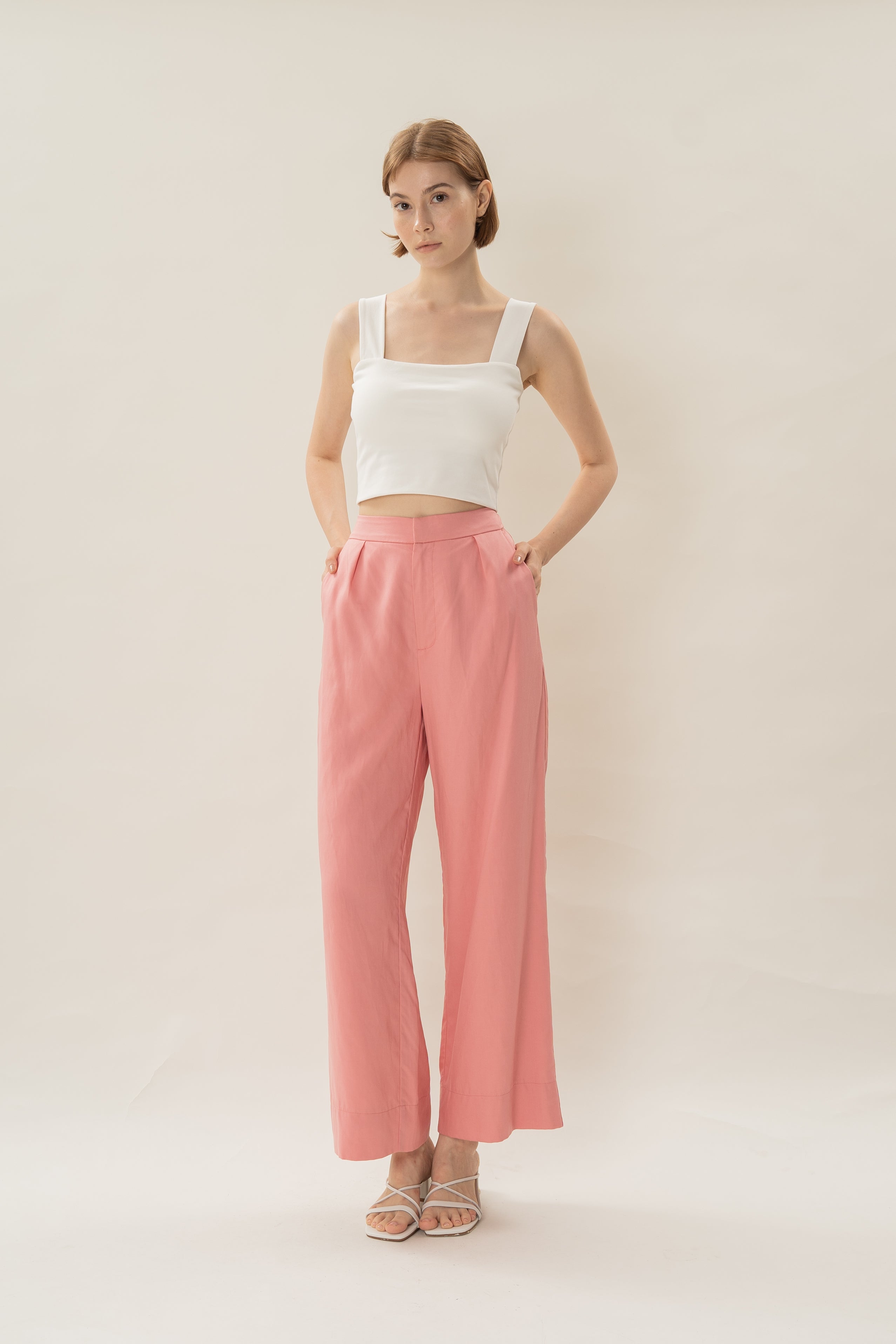 Classic Pleated Trousers in Pink