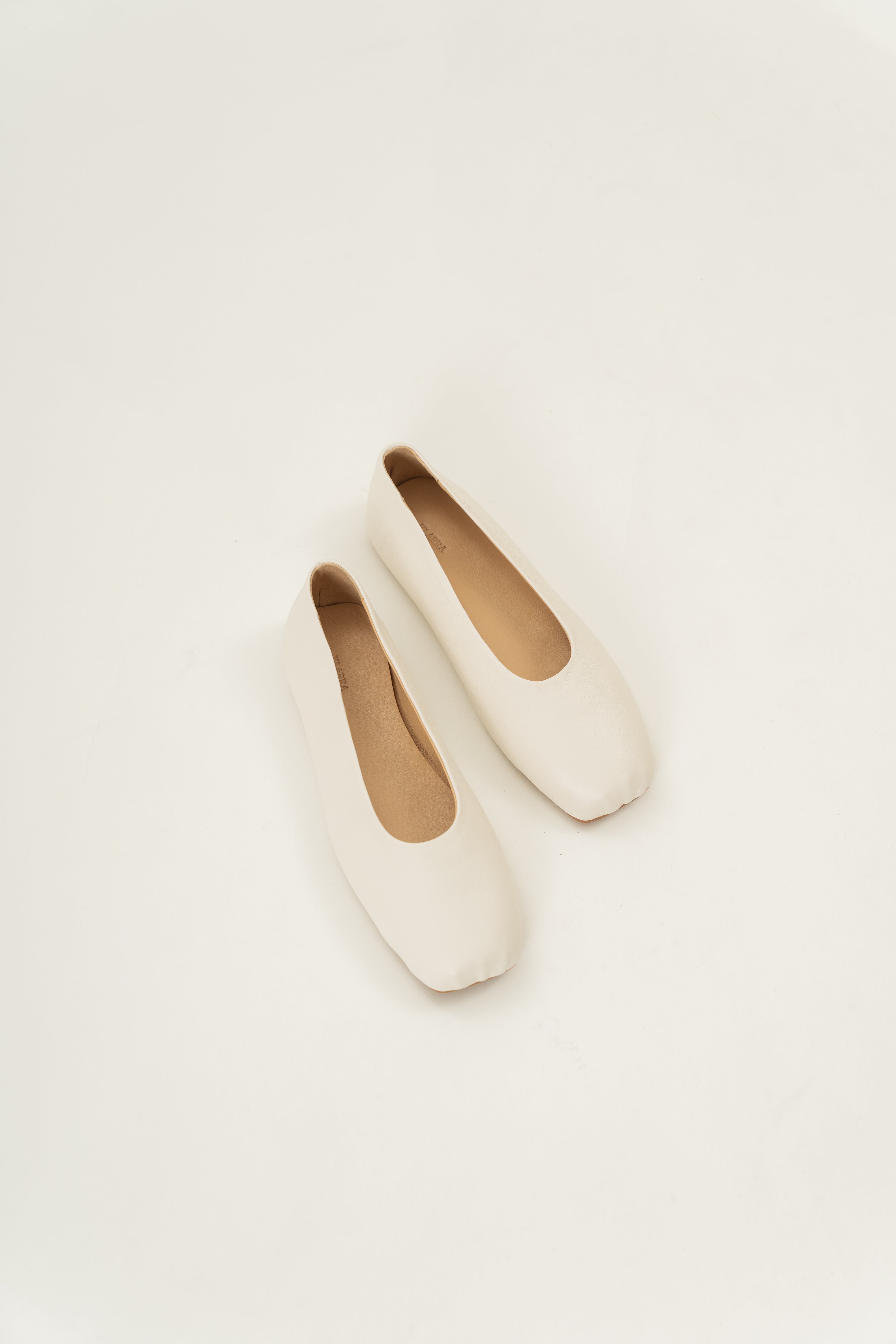Dalla Leather Flats in White
