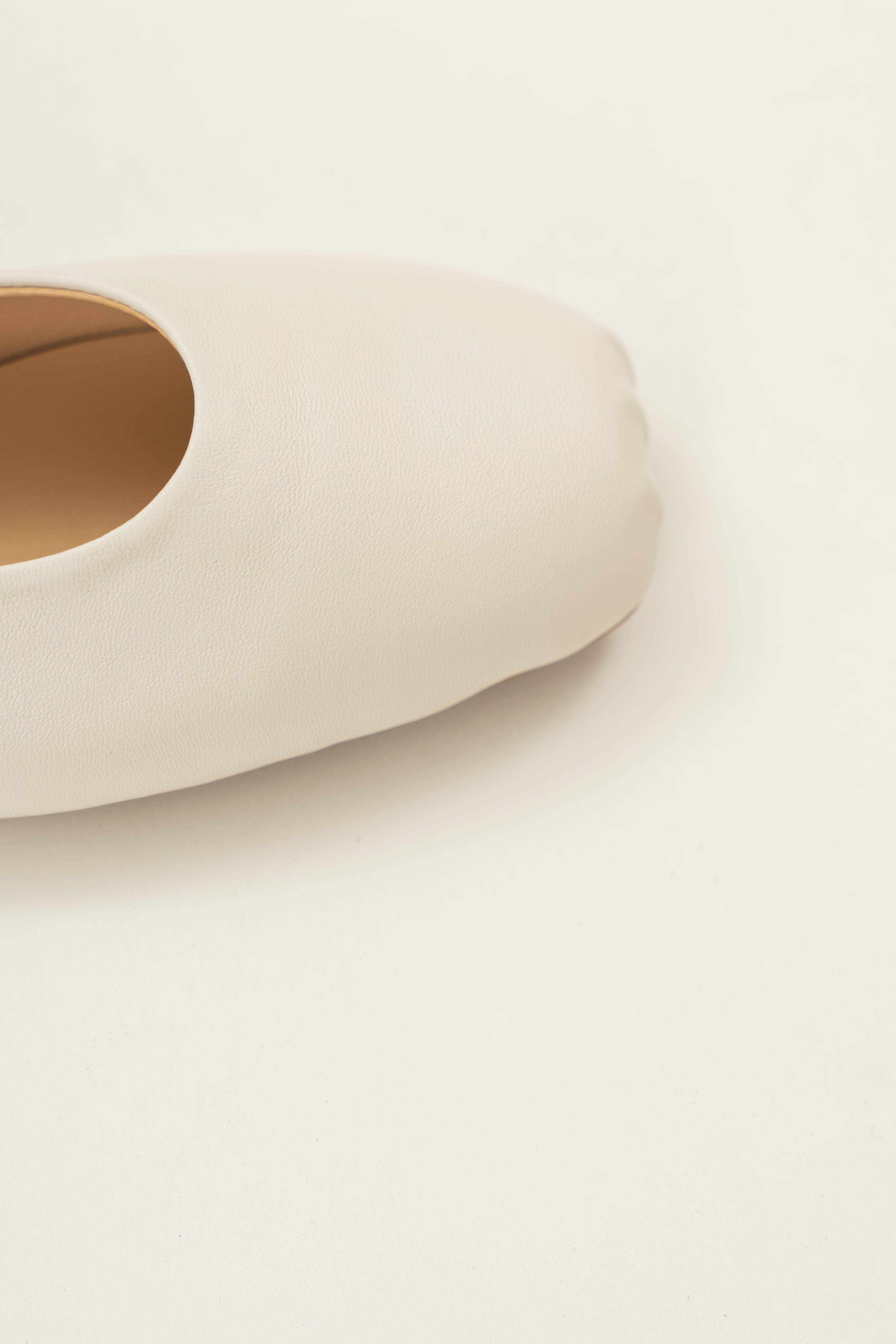 Dalla Leather Flats in White
