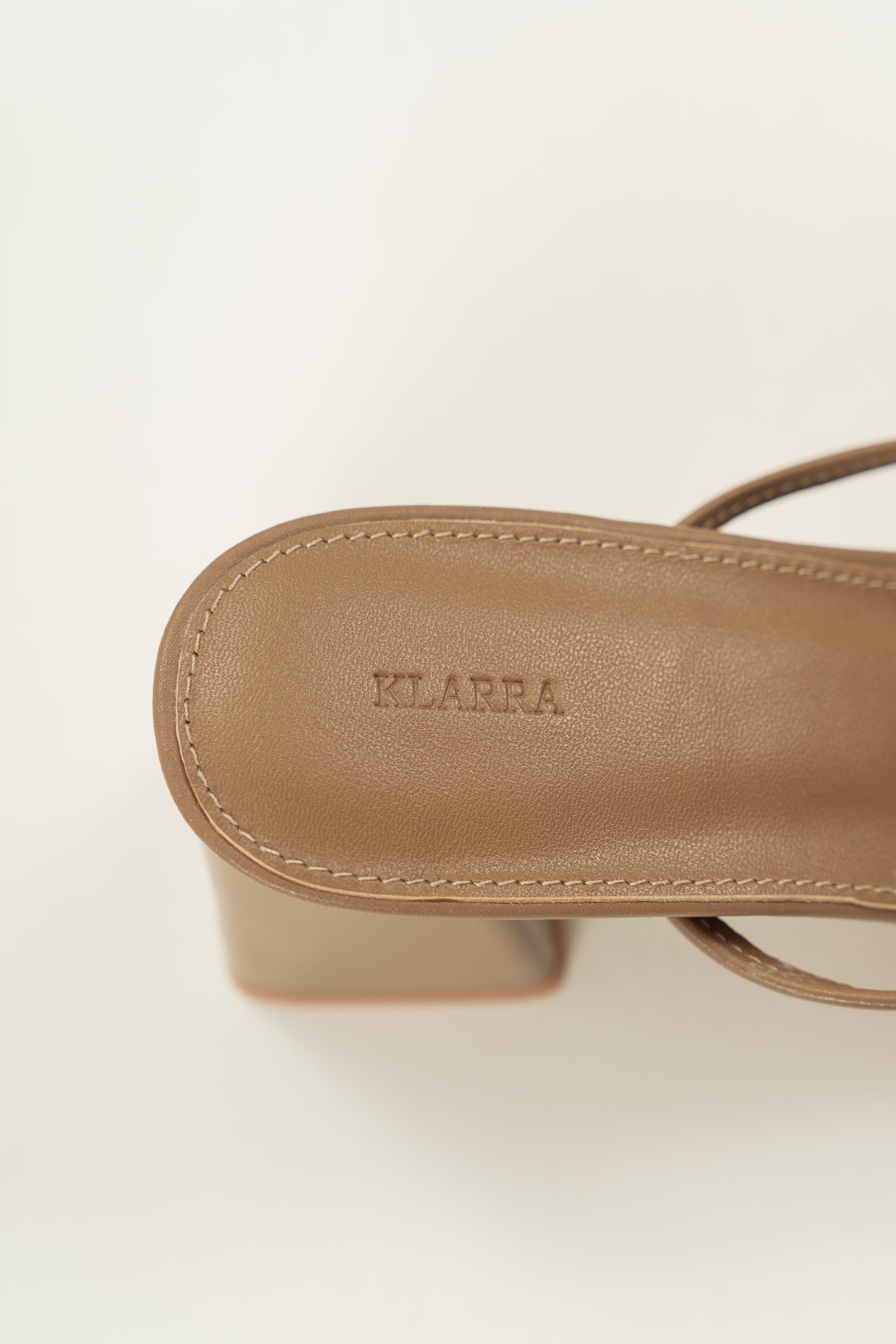 Lais Leather Heels in Oak