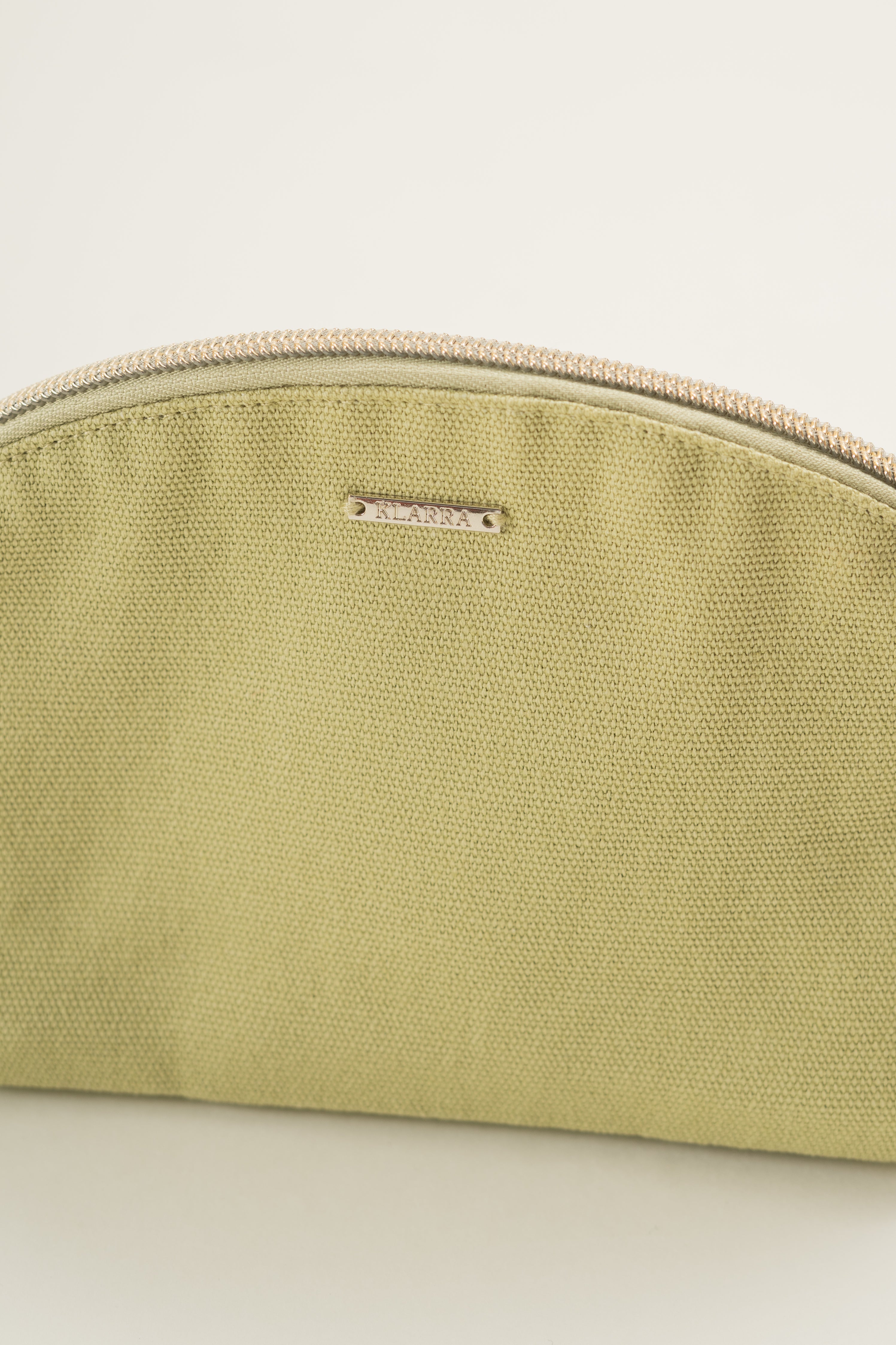 Round Pouch in Sage