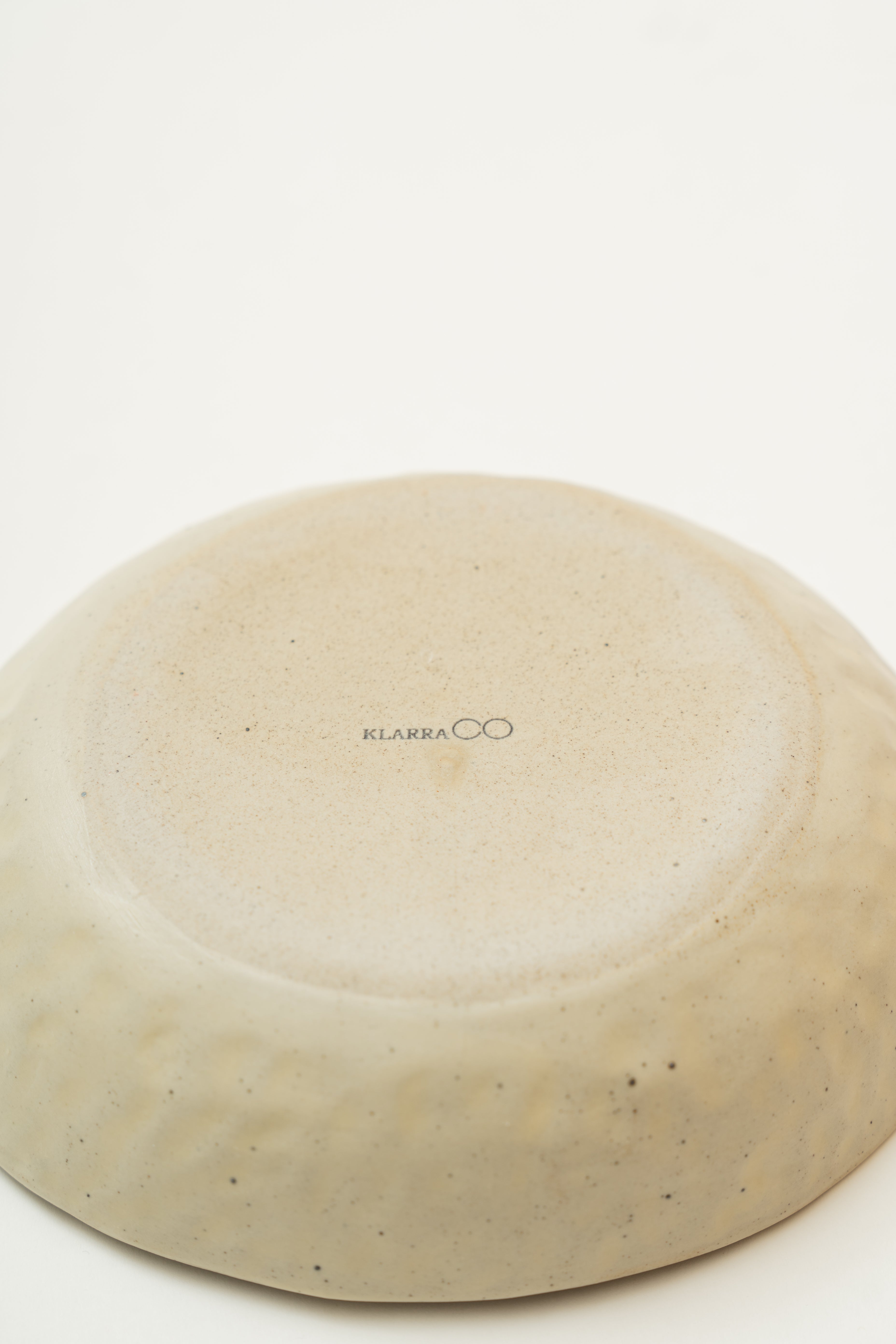 Deep Dish Plate in Speckled Stone Grey