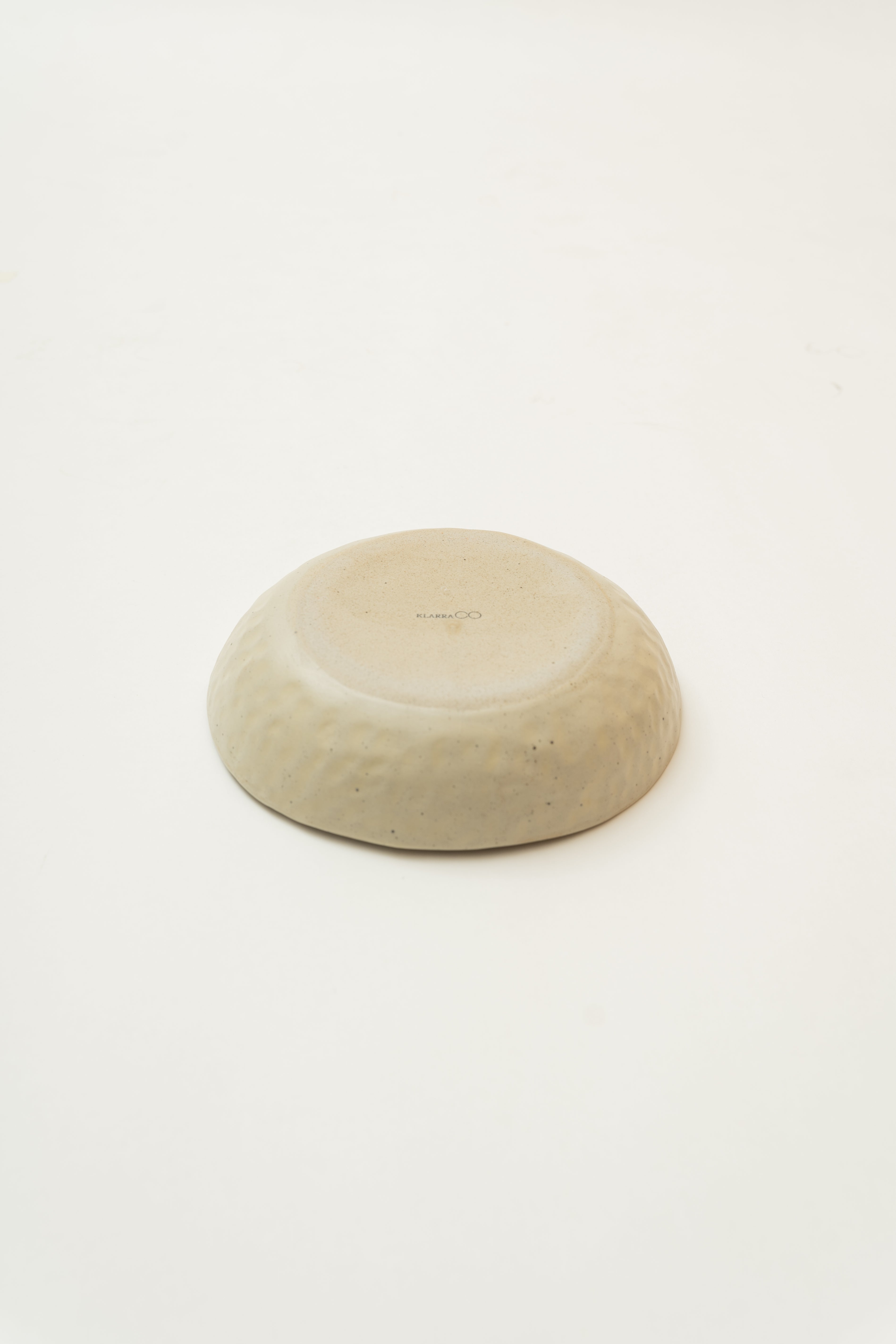 Deep Dish Plate in Speckled Stone Grey