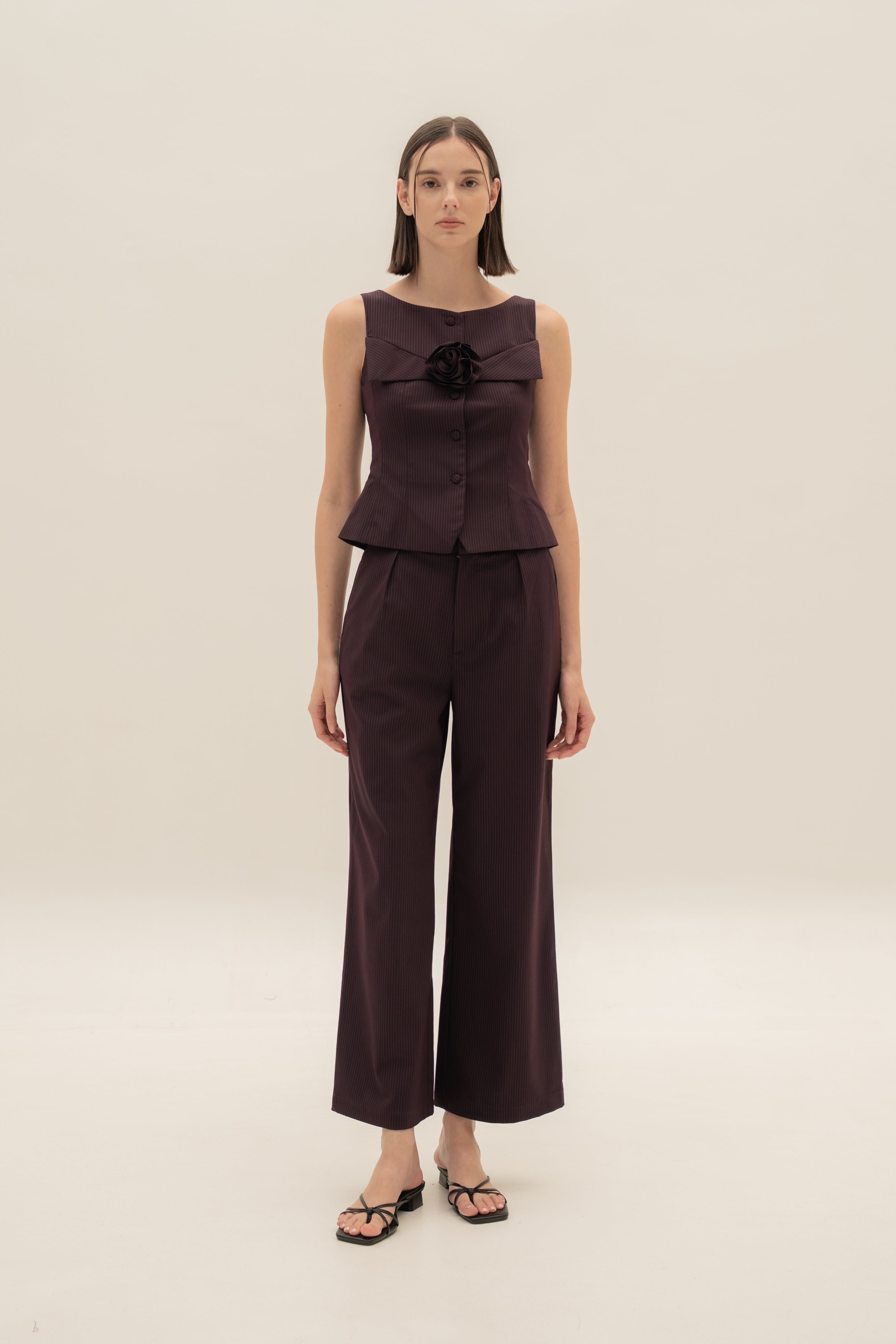 Suiting Pleated Trousers in Pinstripe Mulberry