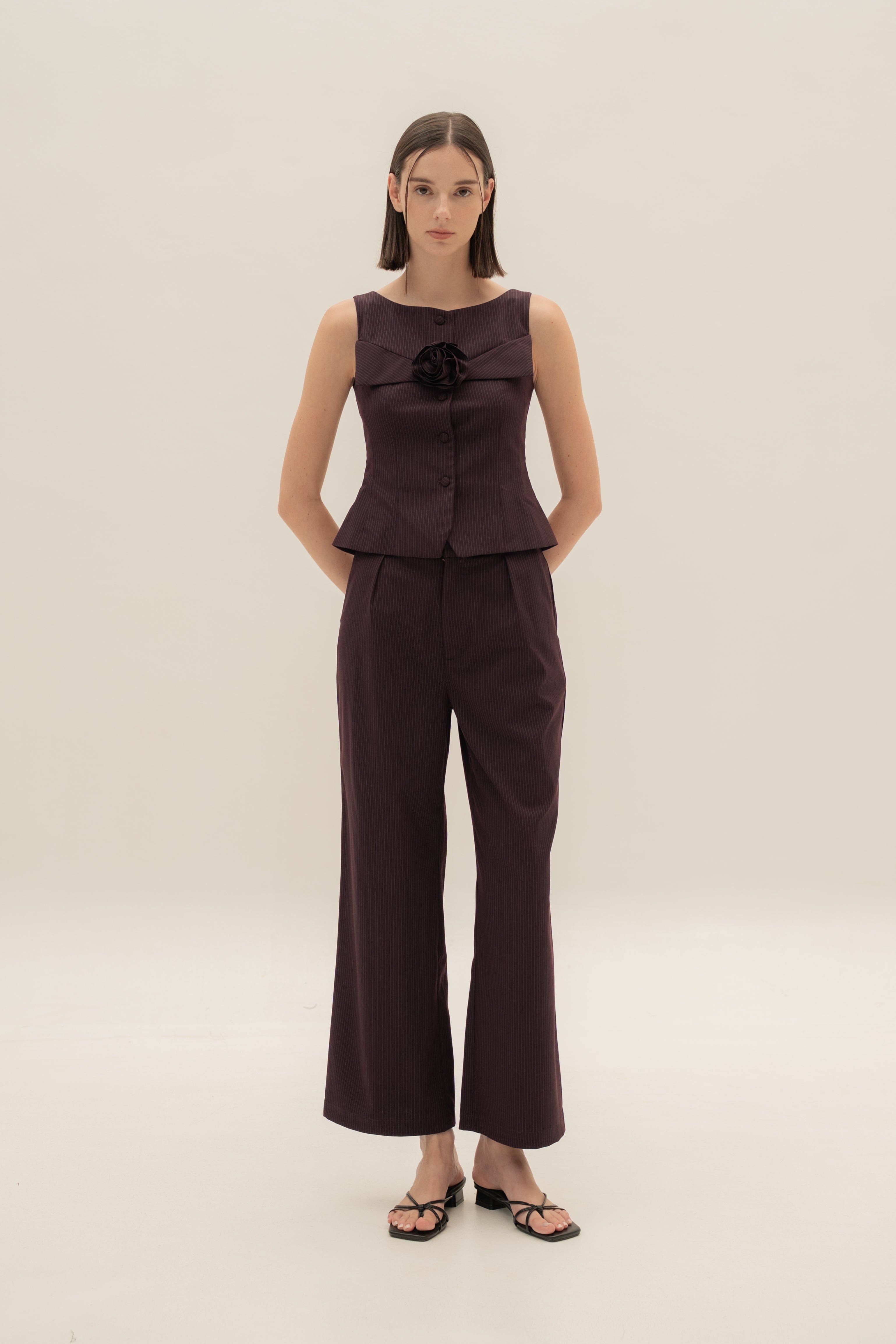 Suiting Pleated Trousers in Pinstripe Mulberry