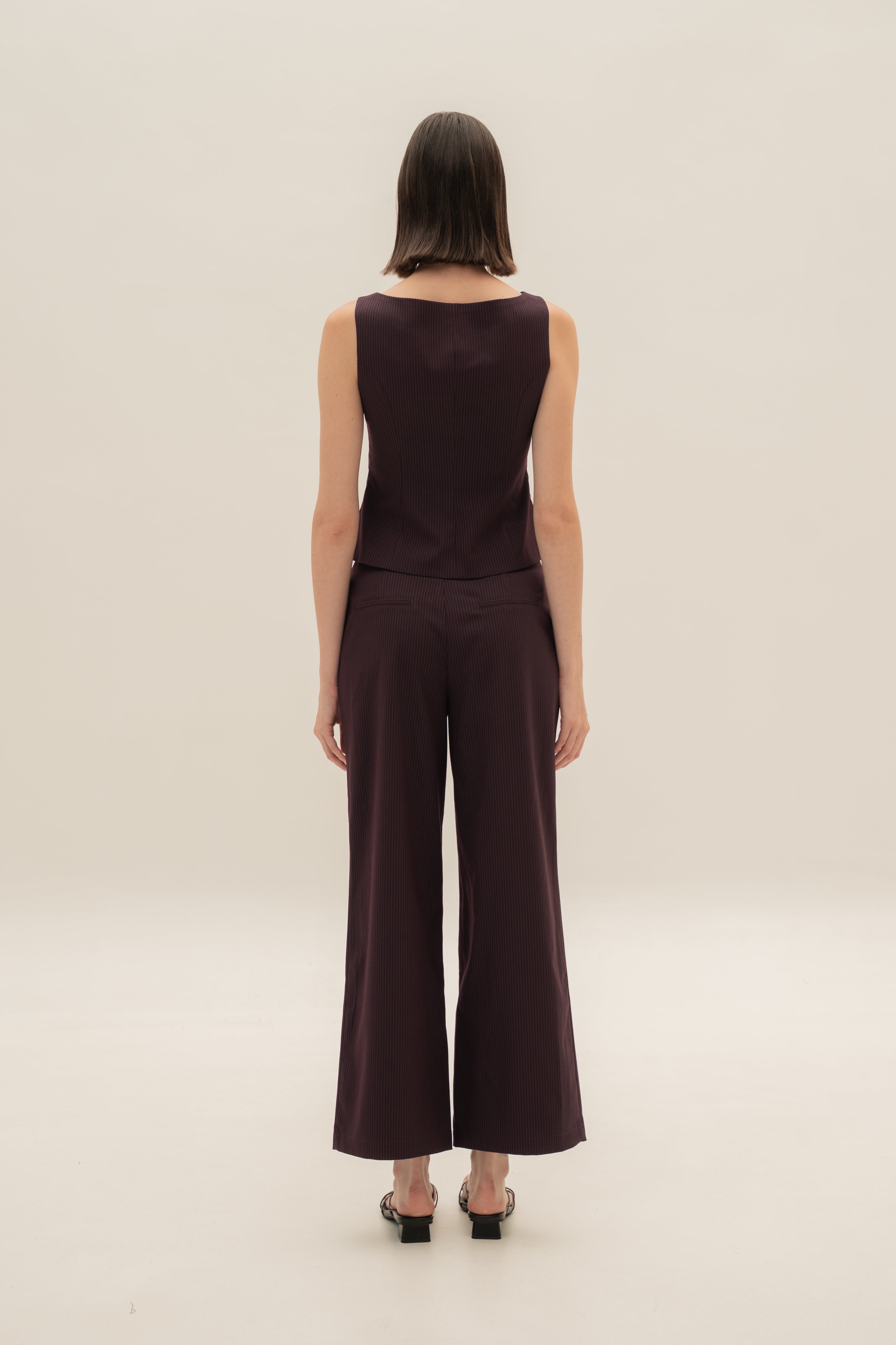Suiting Pleated Trousers in Pinstripe Mulberry