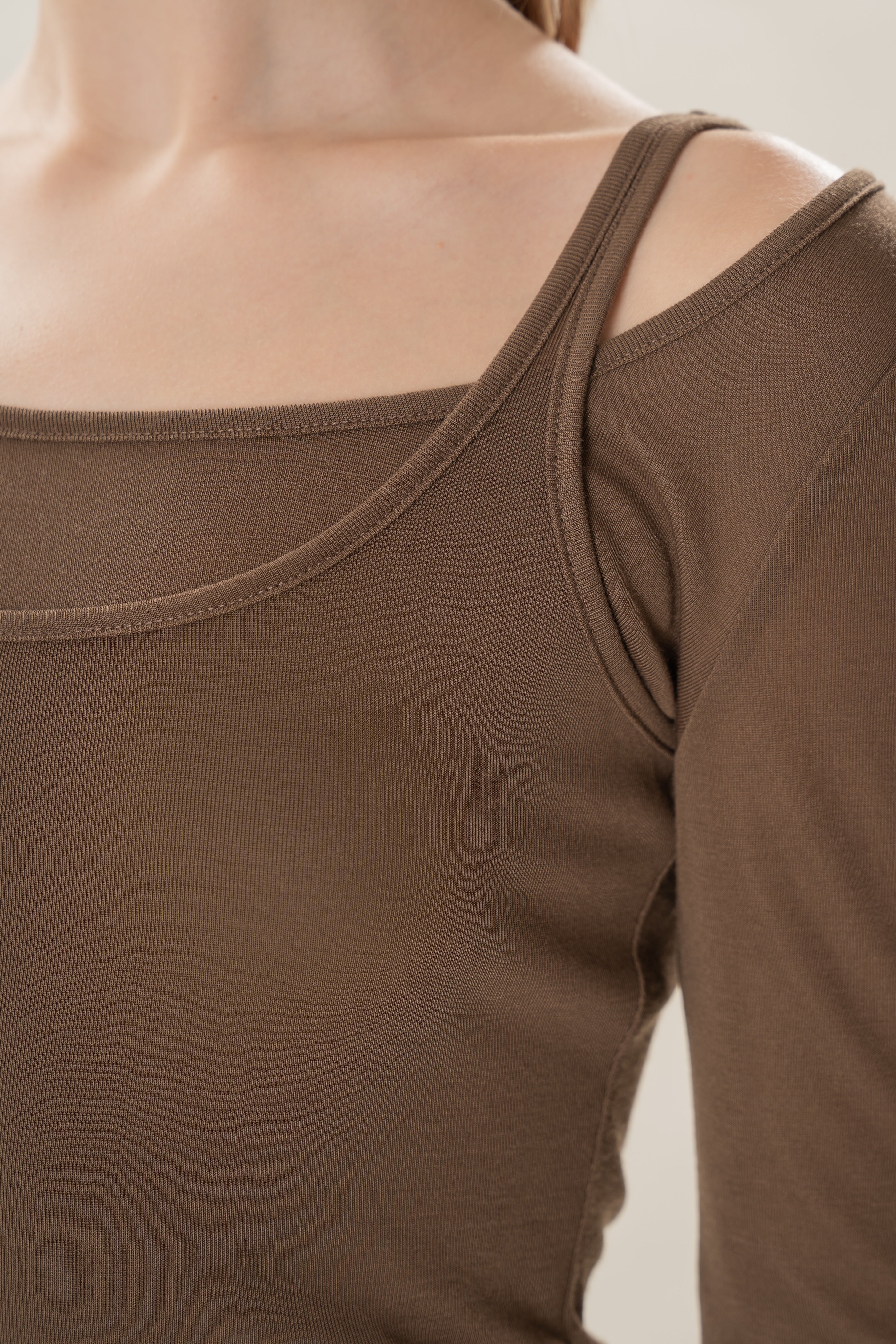 Soft Layered Two-Piece in Brown