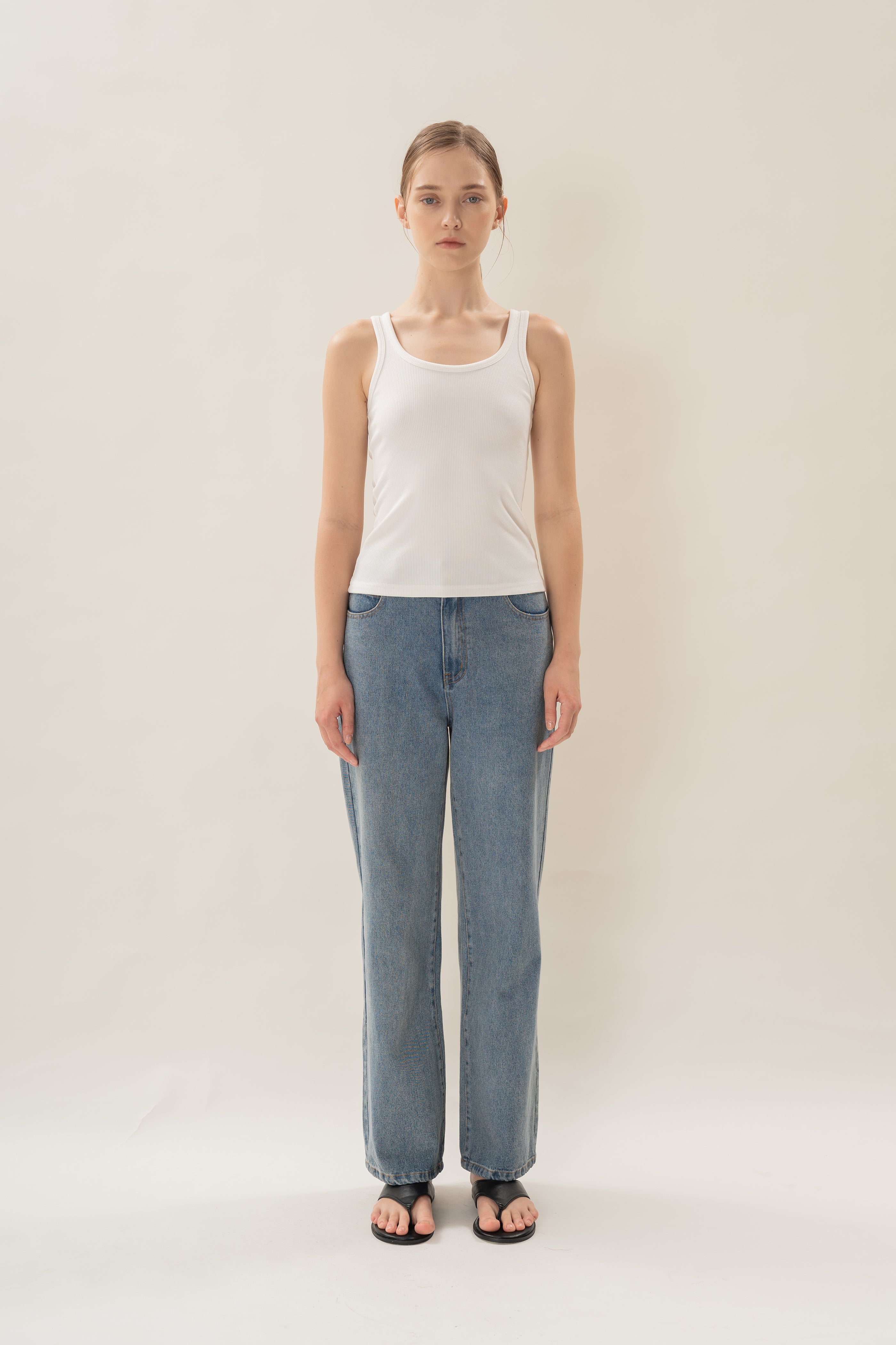 Scoop Neck Tank Top in White