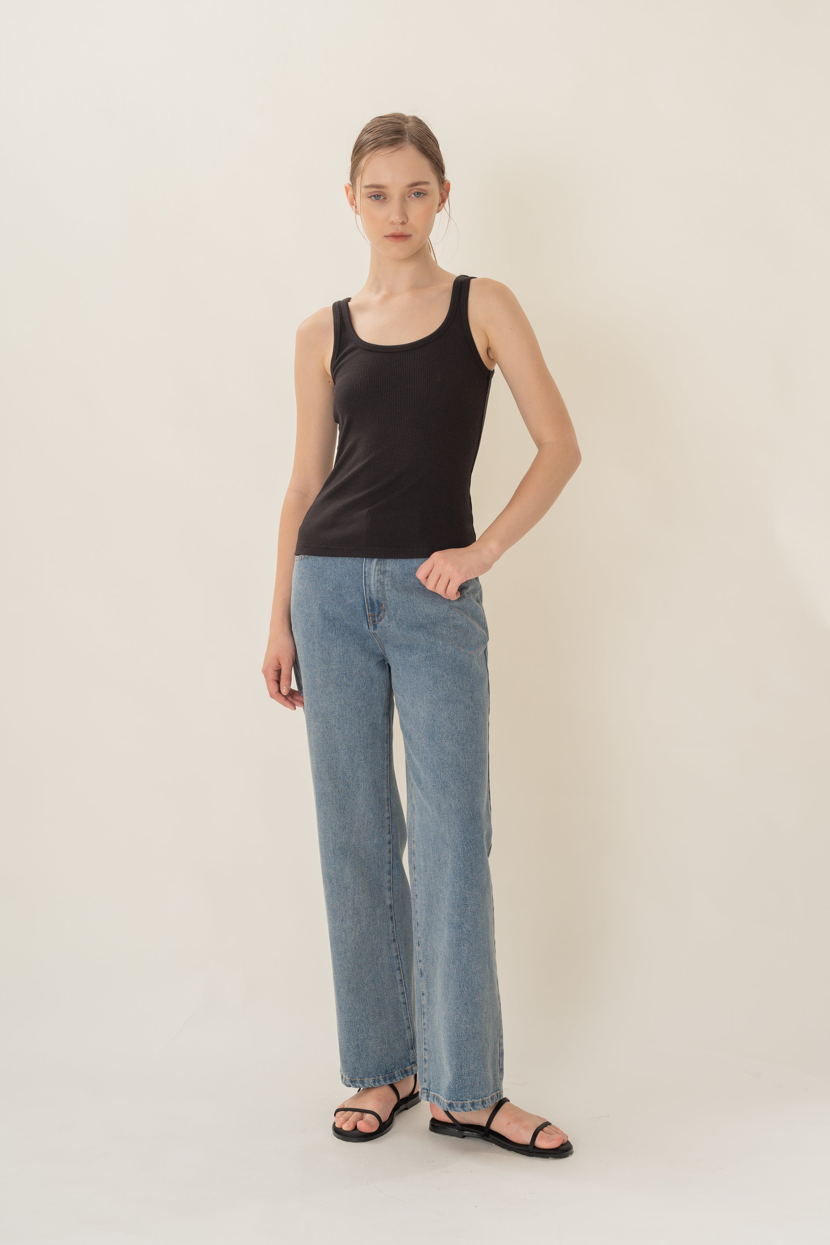 Scoop Neck Tank Top in Black