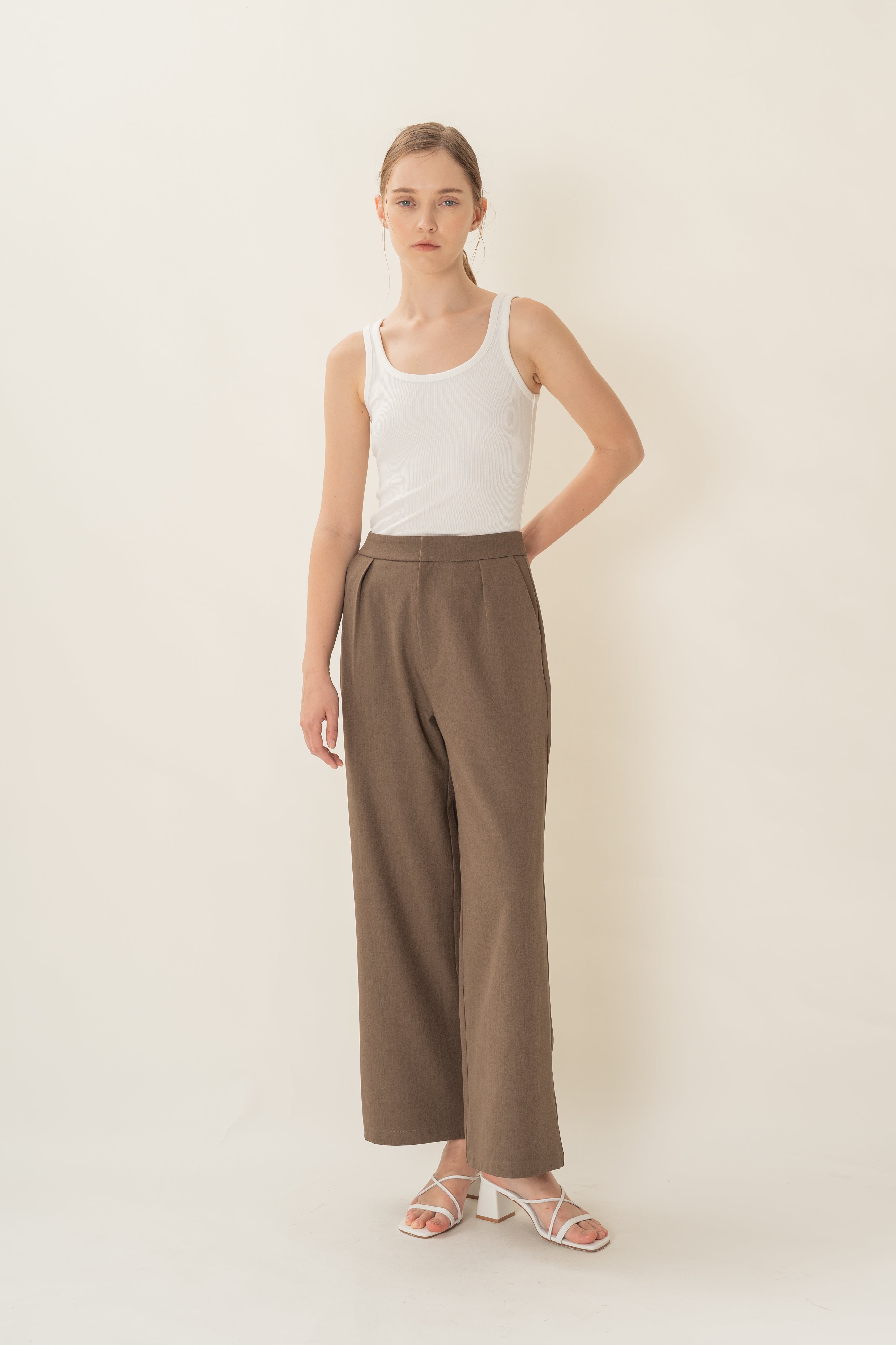 Suiting Trousers in Heather Brown