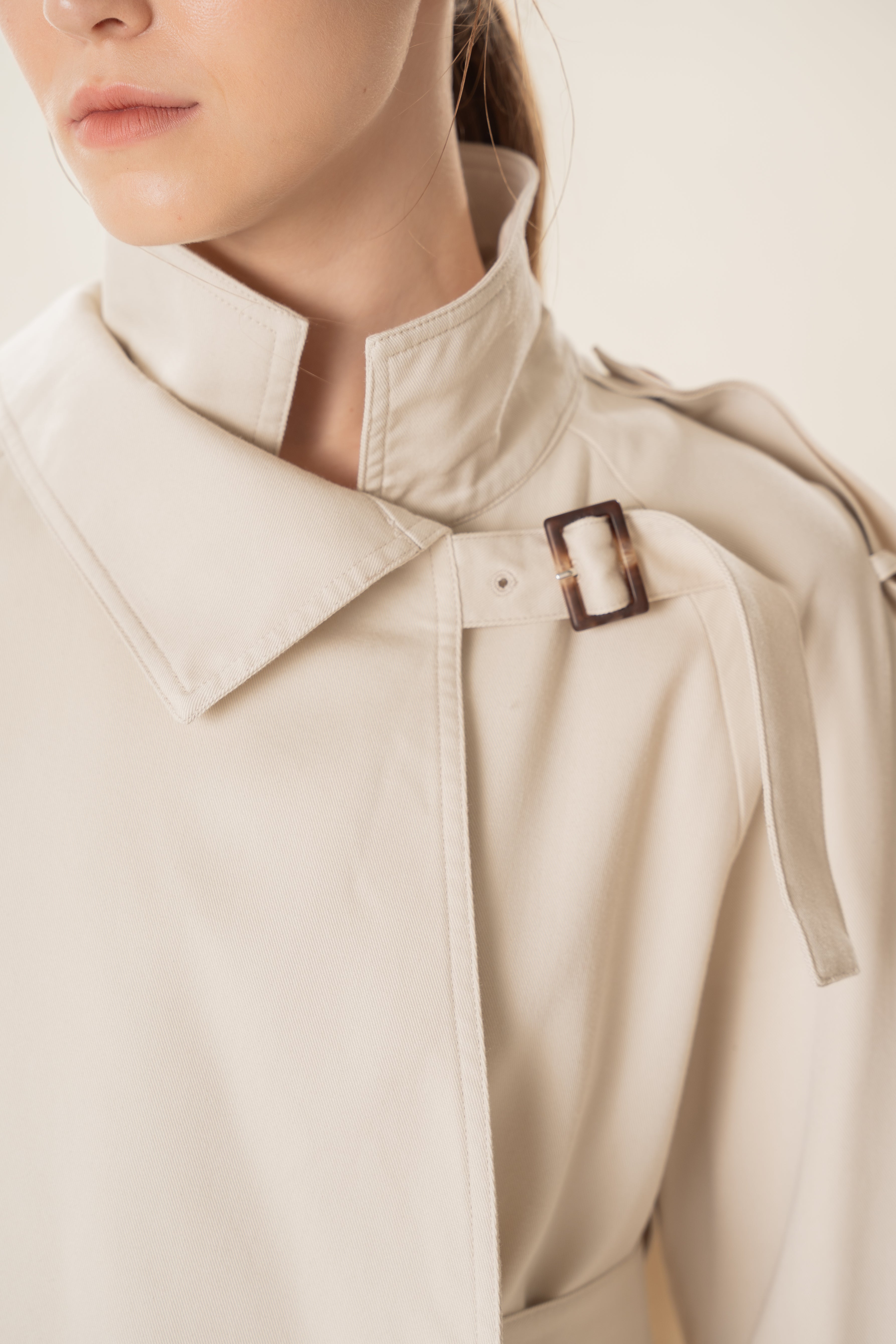 Long Trench Coat in Natural