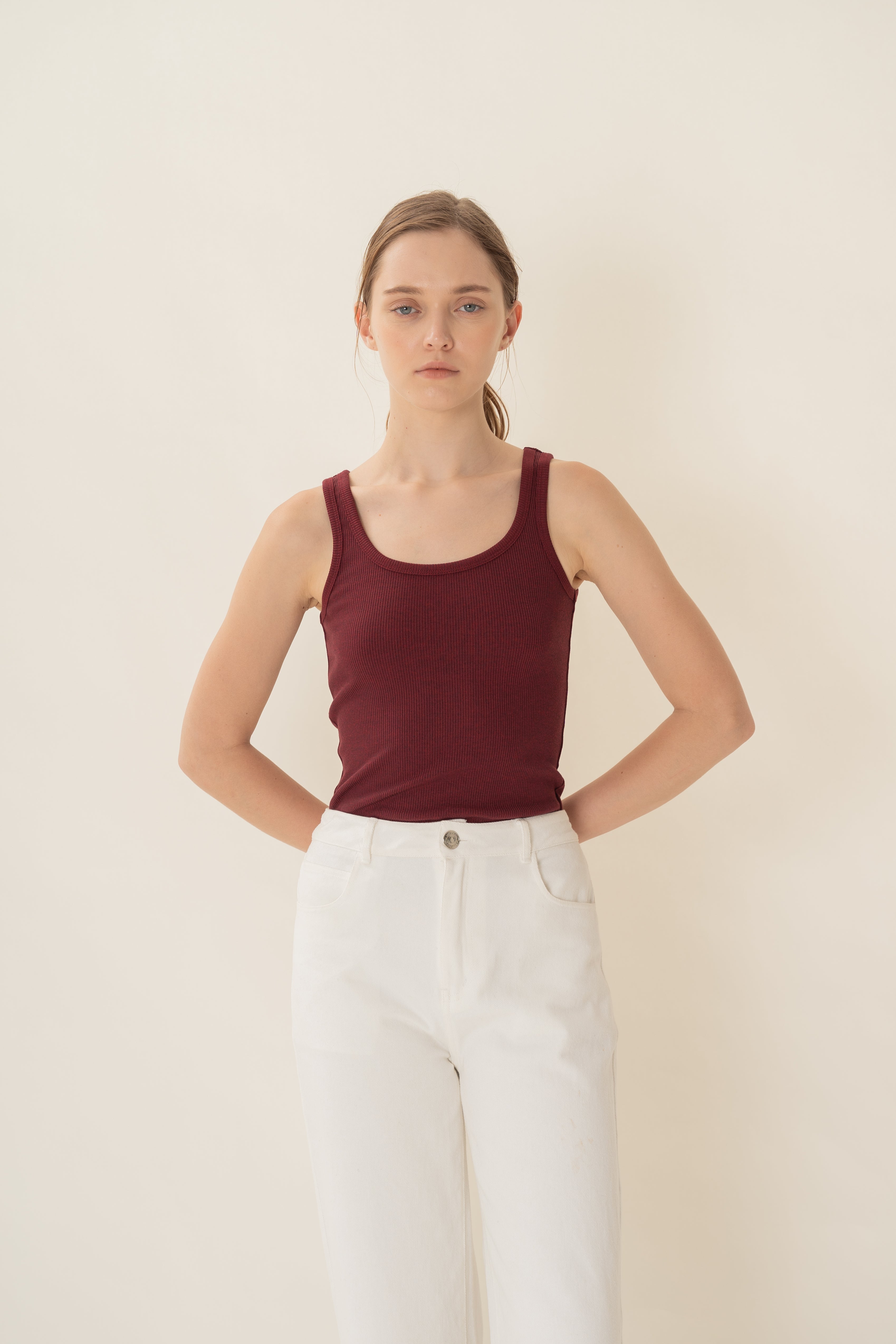 Scoop Neck Tank Top in Merlot