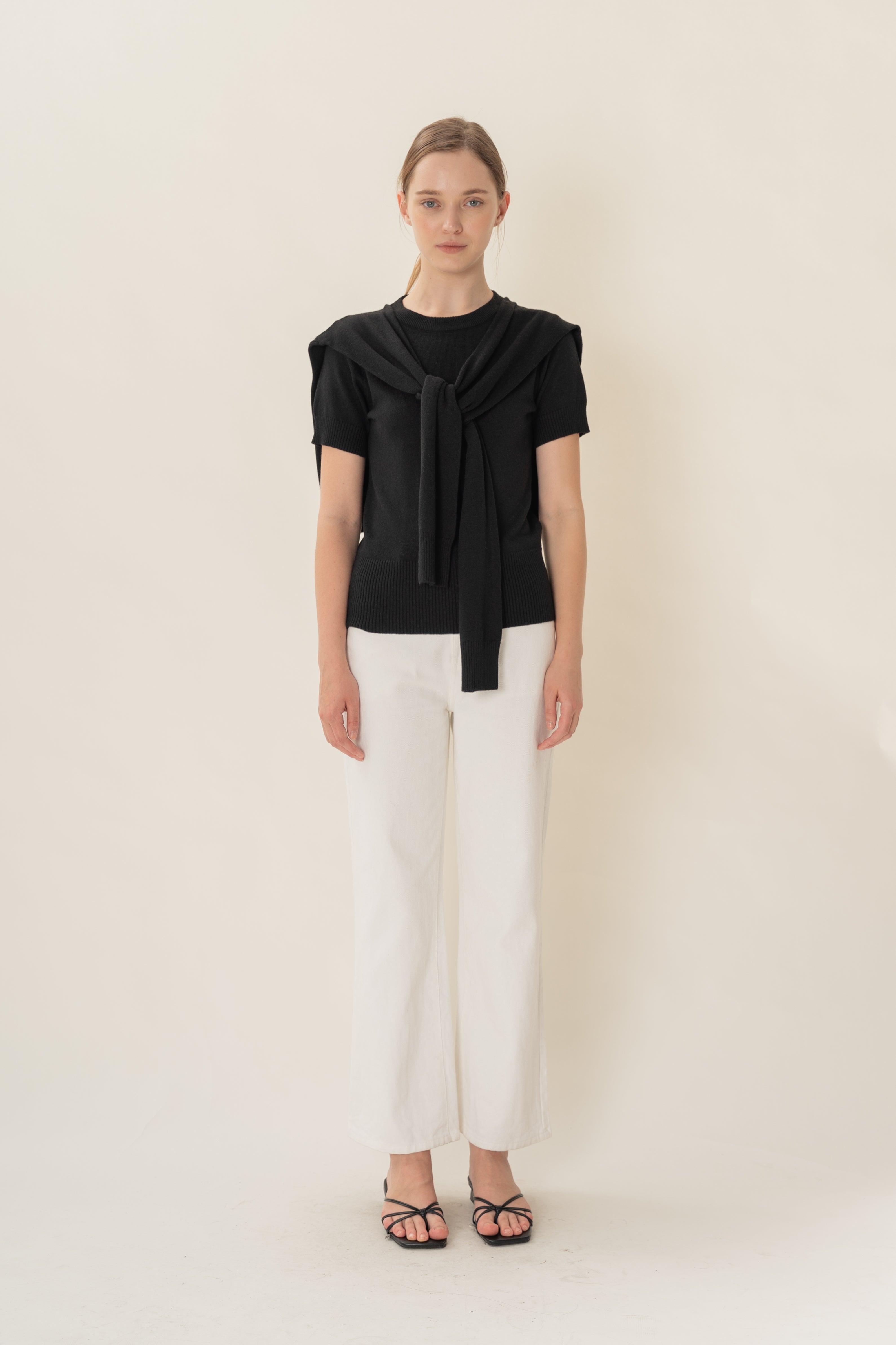 Two-Piece Knitted Short Sleeve Sweater in Black