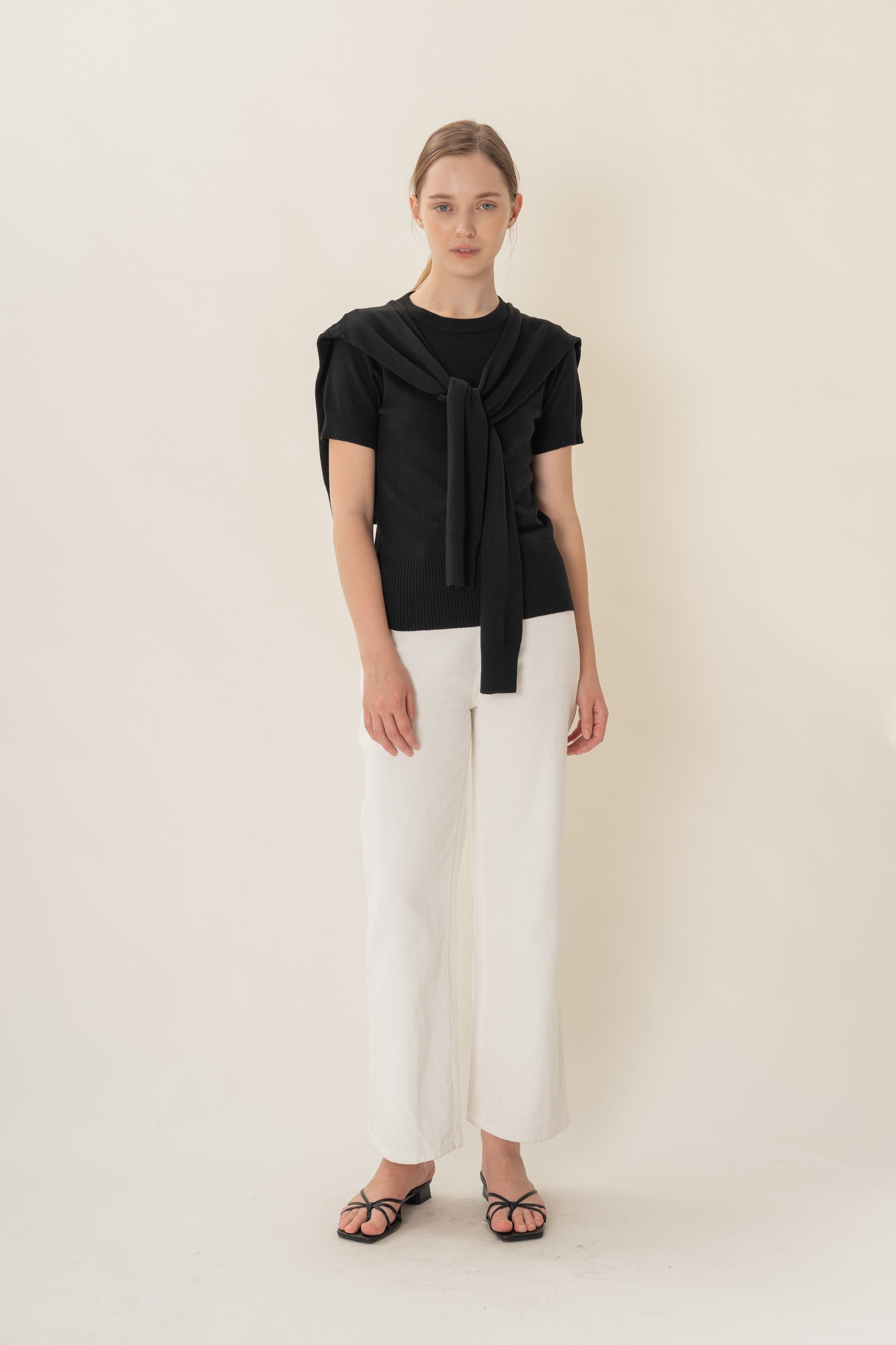 Two-Piece Knitted Short Sleeve Sweater in Black