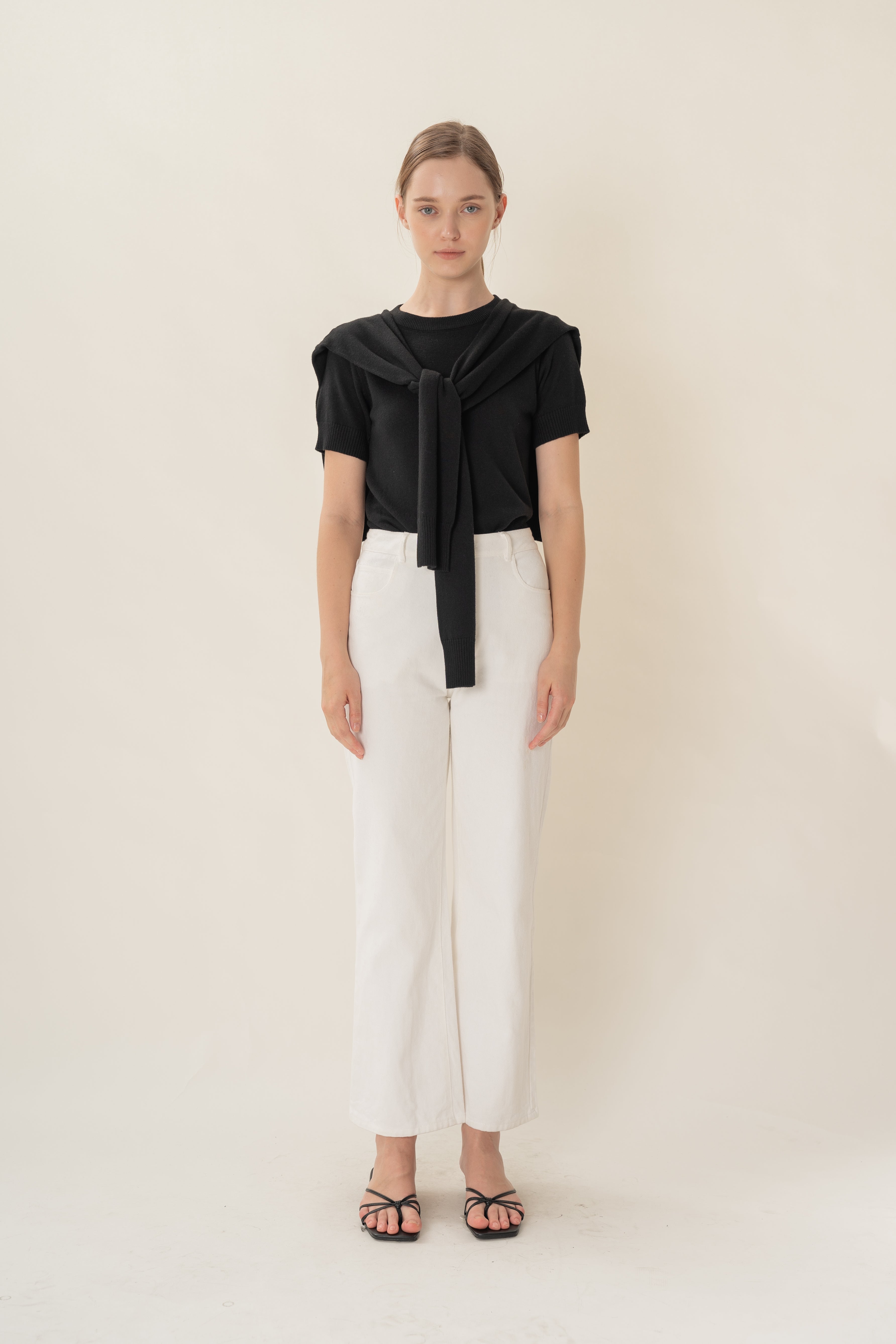 Two-Piece Knitted Short Sleeve Sweater in Black