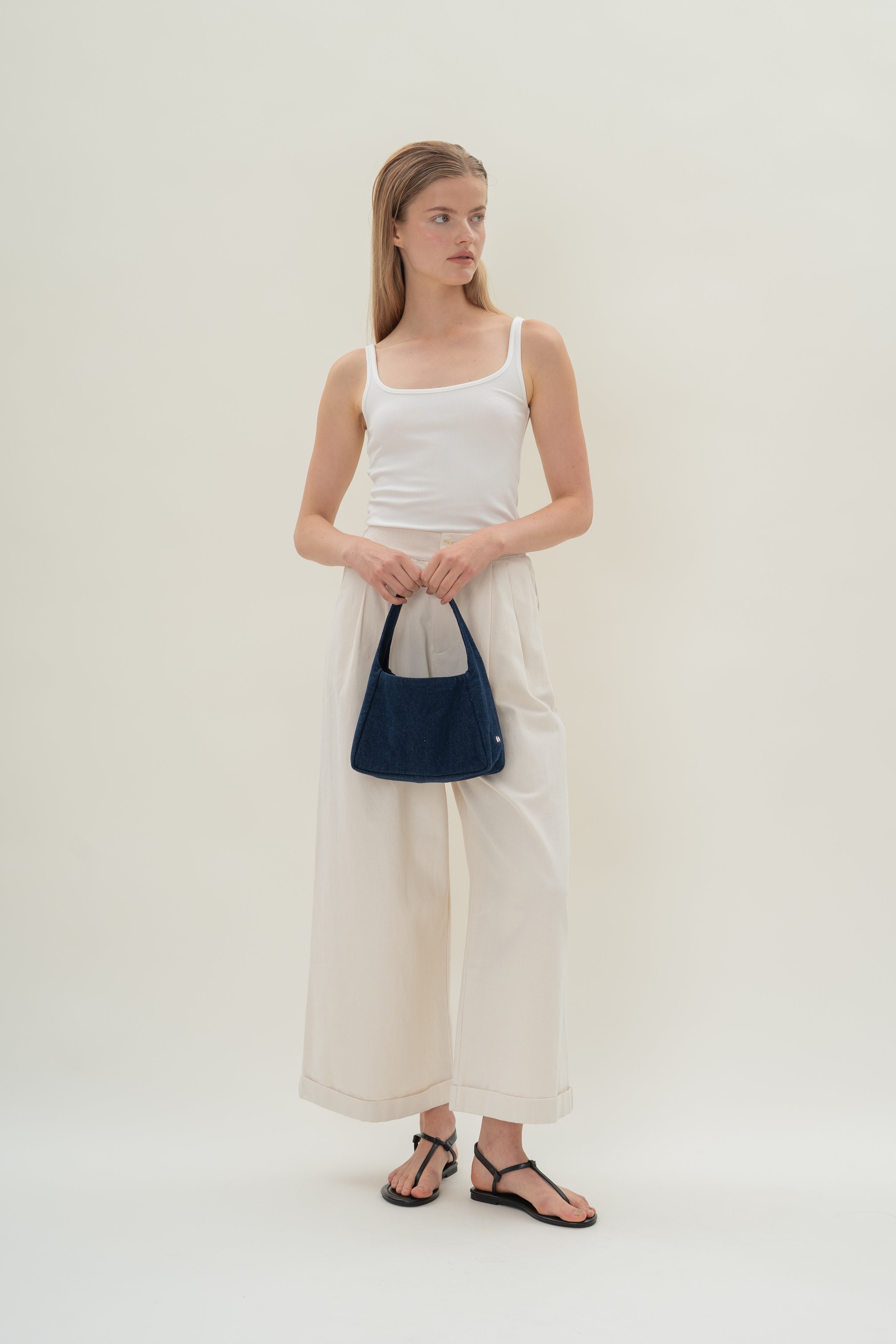 Wide-Leg Pleated Denim Pants in Natural
