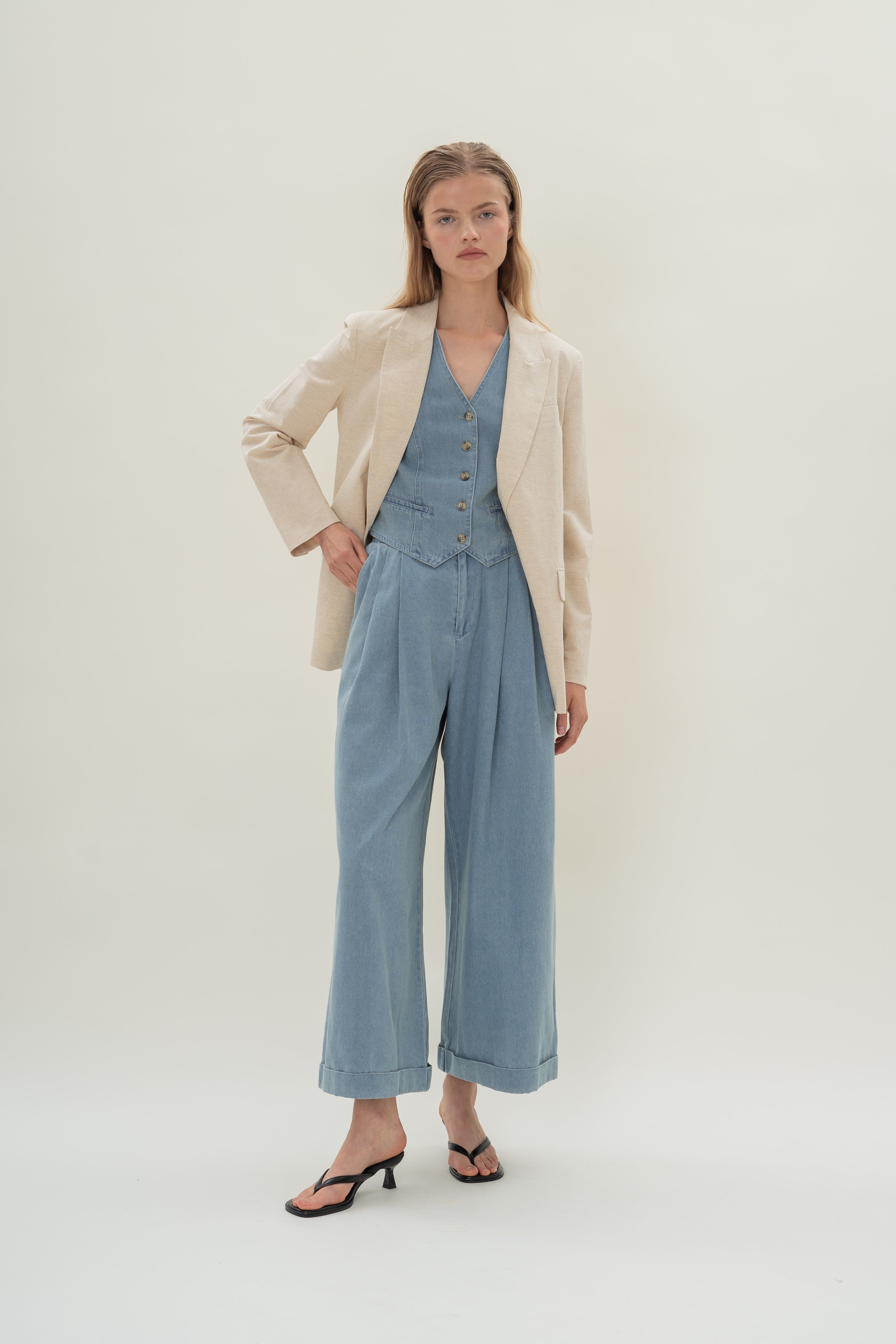 Oversized Textured Linen Blazer in Natural