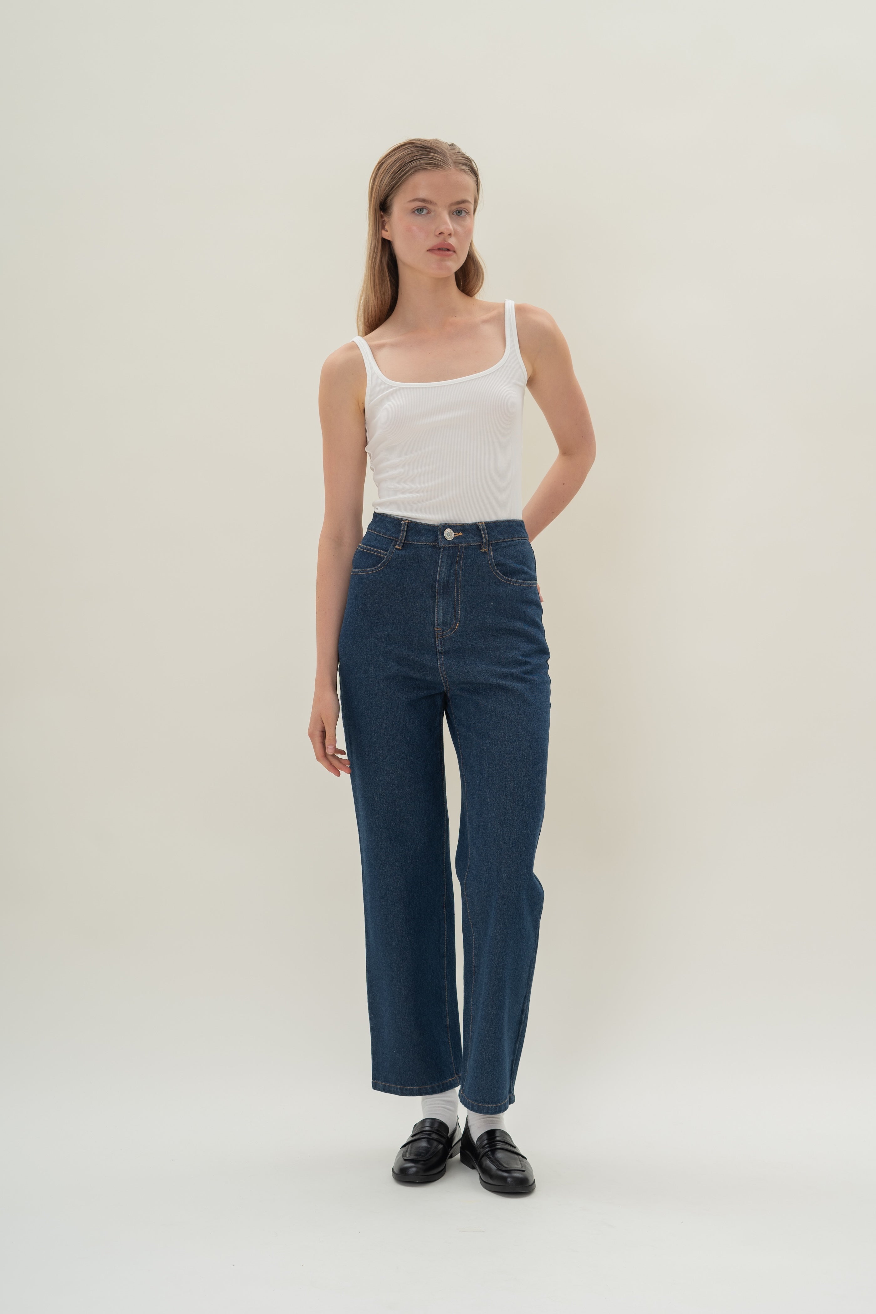 Studios High Rise Slim Tapered Jeans in Mid Blue