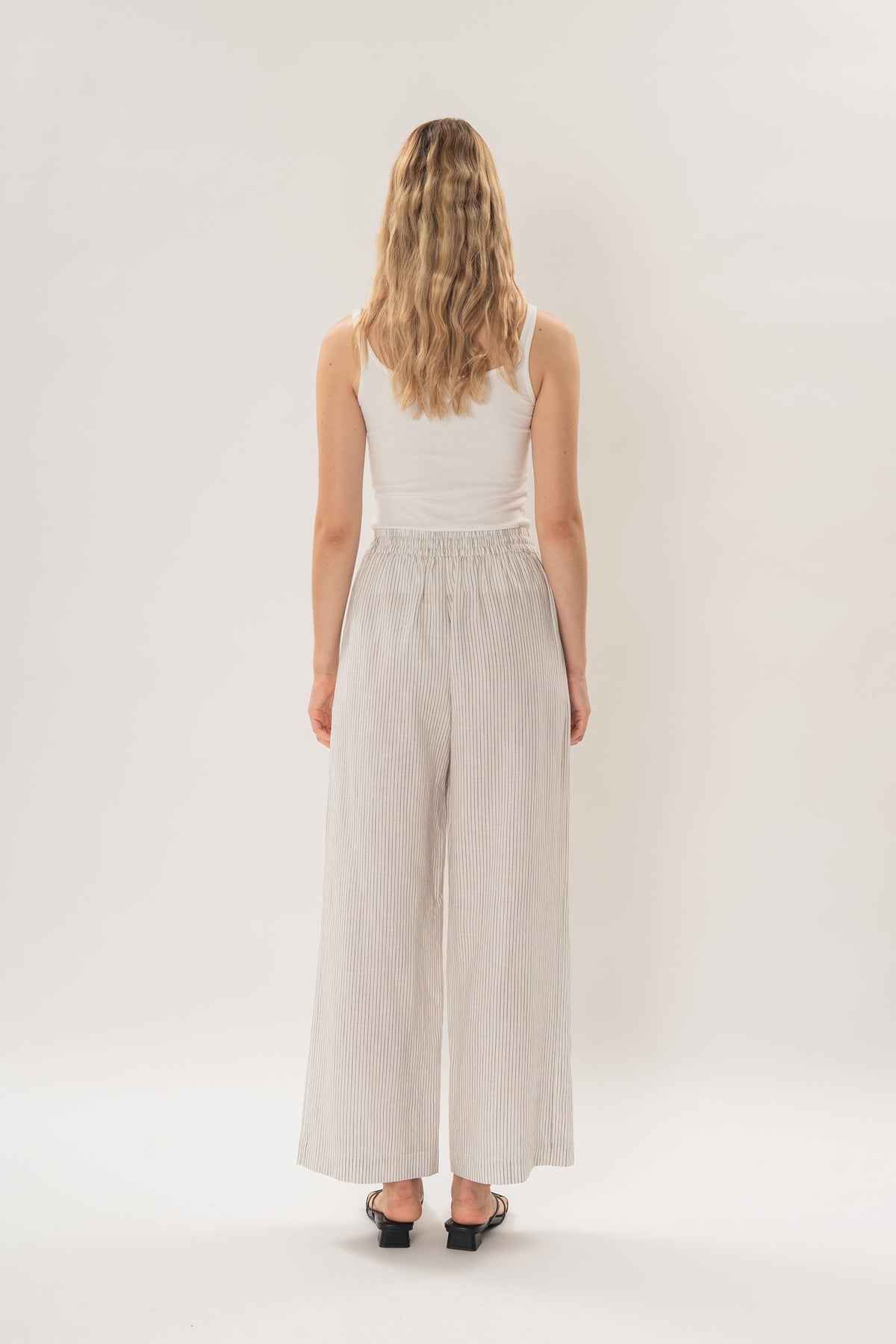 Linen Relaxed Straight-Leg Pants in White Stripes