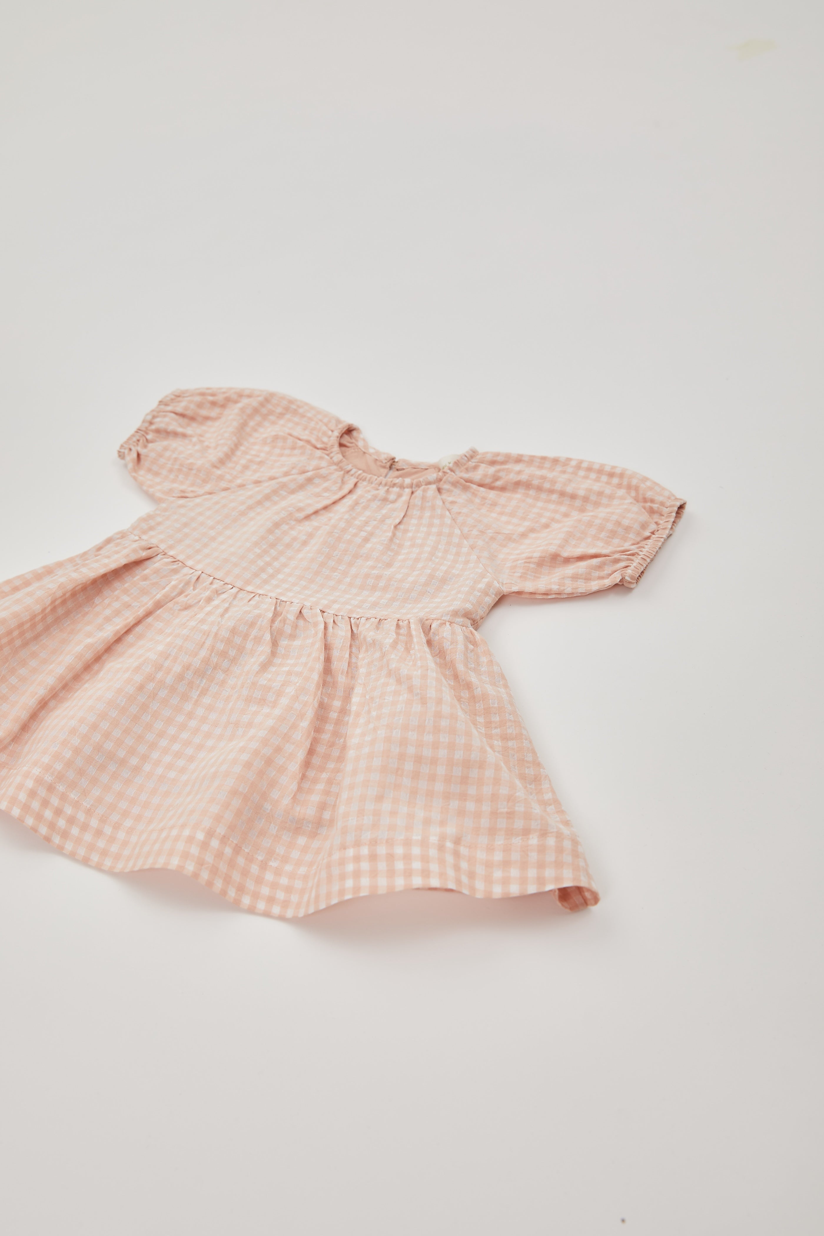 Mini Puffed Sleeved Dress in Peach