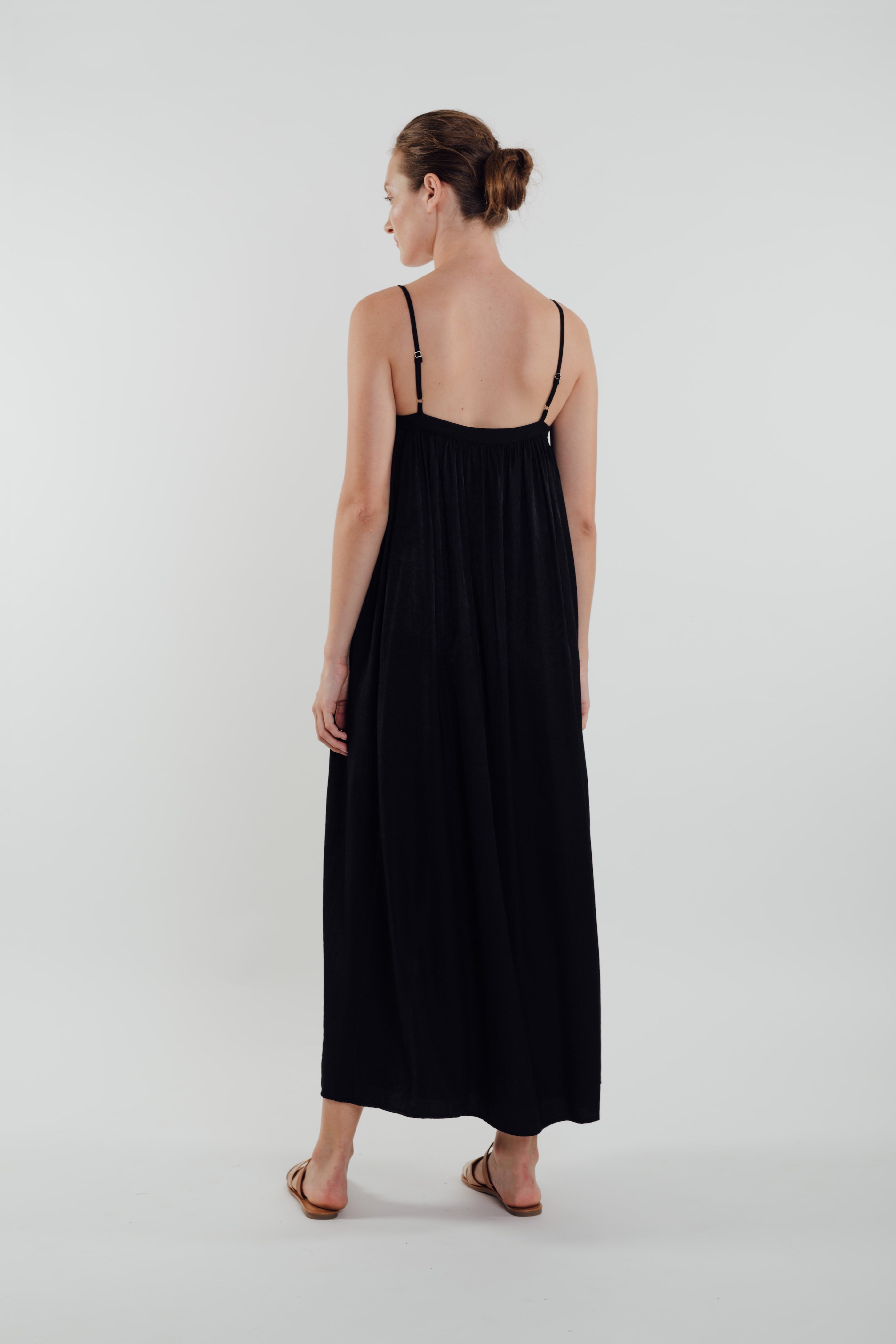 Gathered Midi Dress in Black