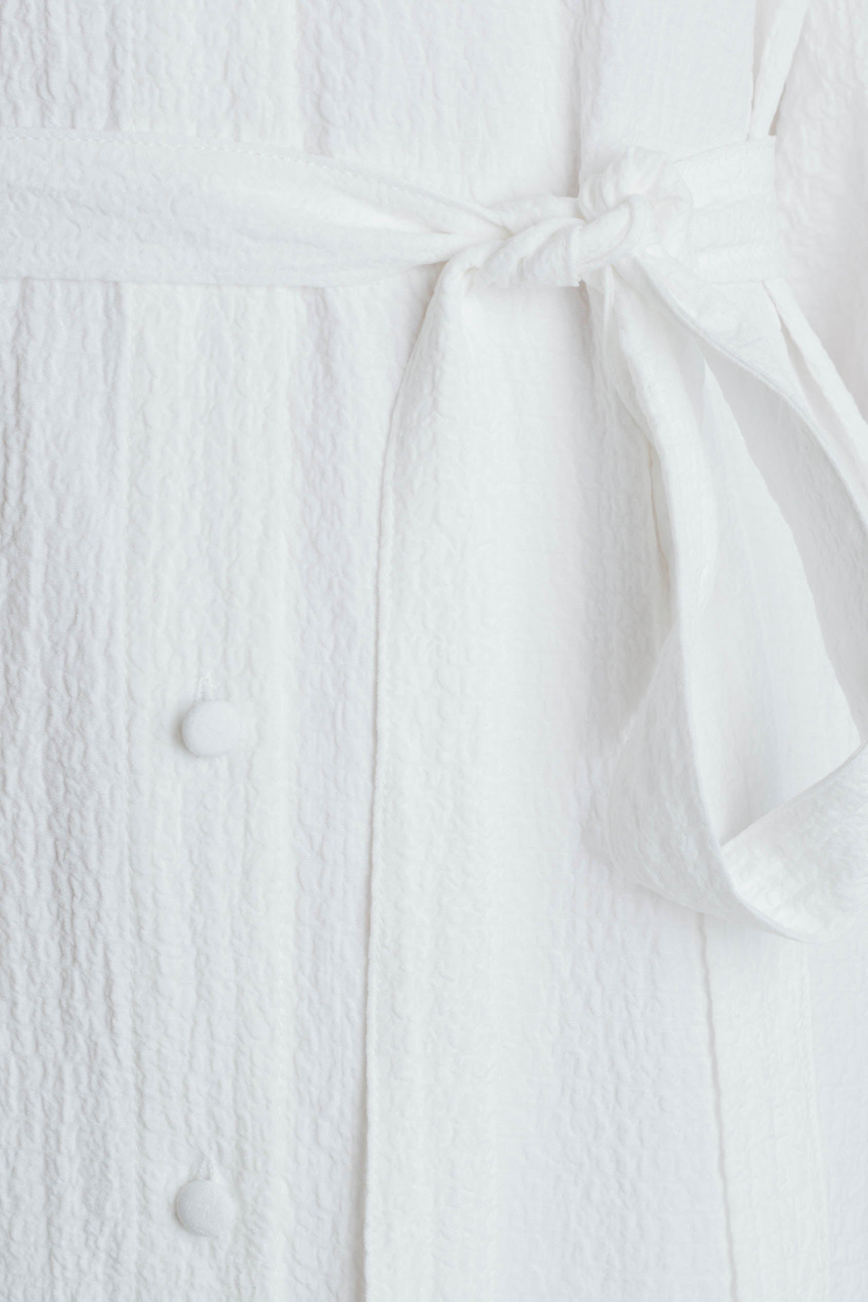 V-neck Midi Dress with Puffed Sleeves in White