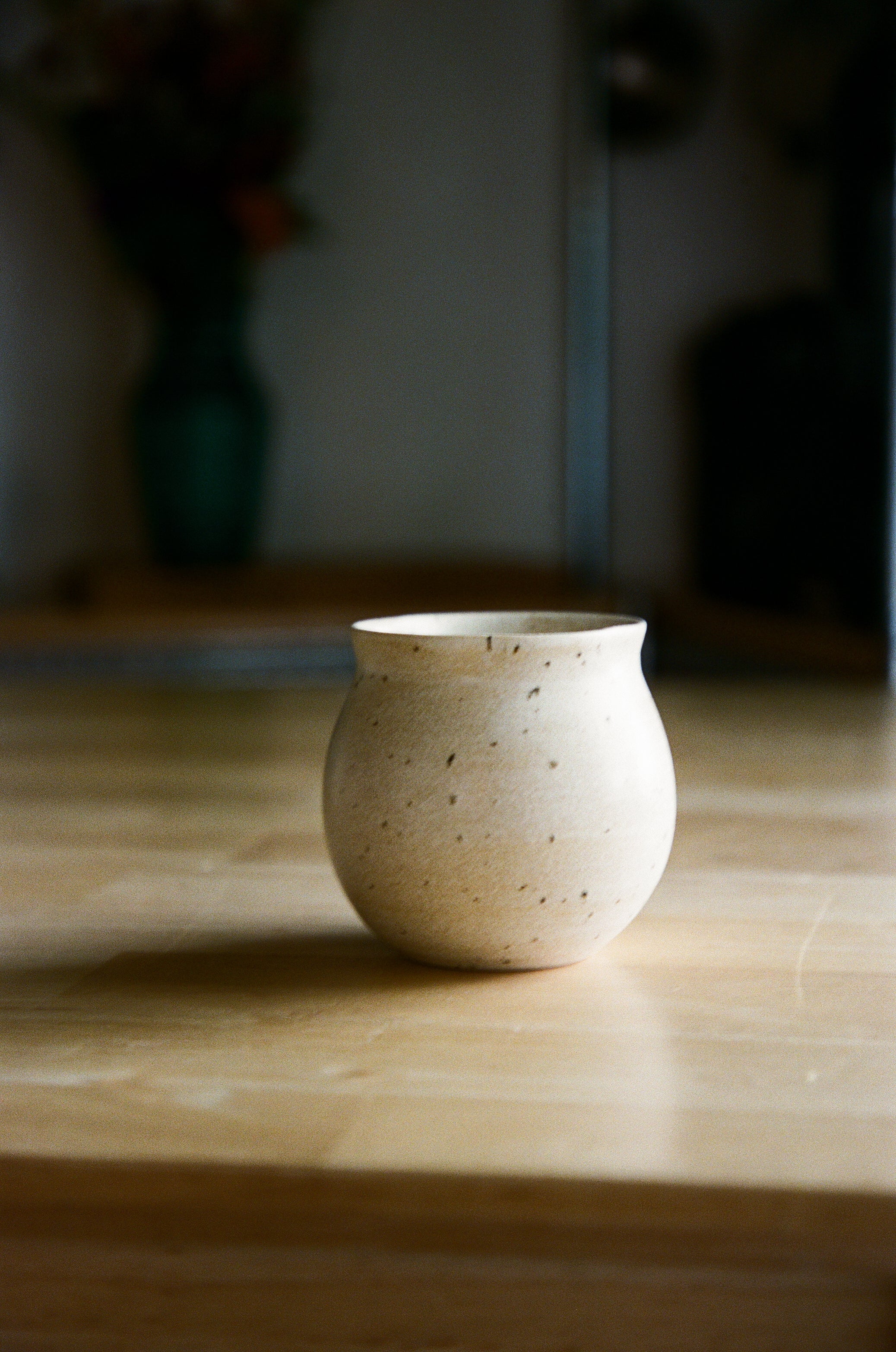 Bell-bottomed Cup with Organic Rim in Sandstone