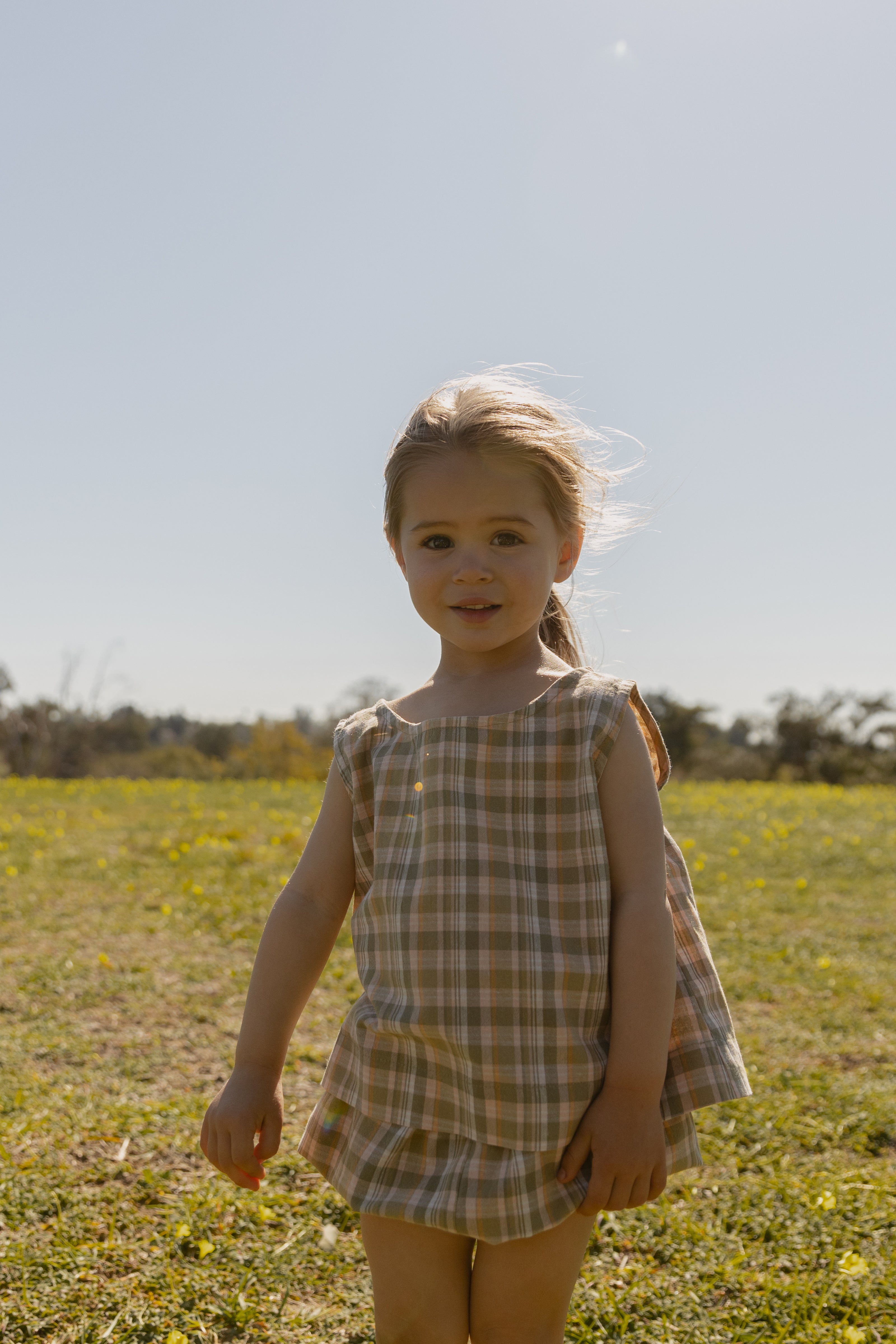 Mini Gingham Sleeveless Blouse in Forest